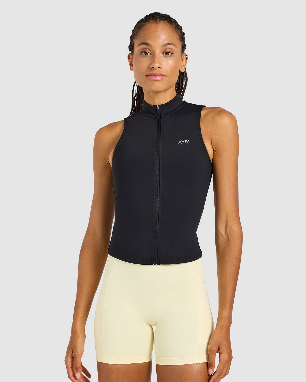 Run Sleeveless Zip Up Jacket - Black