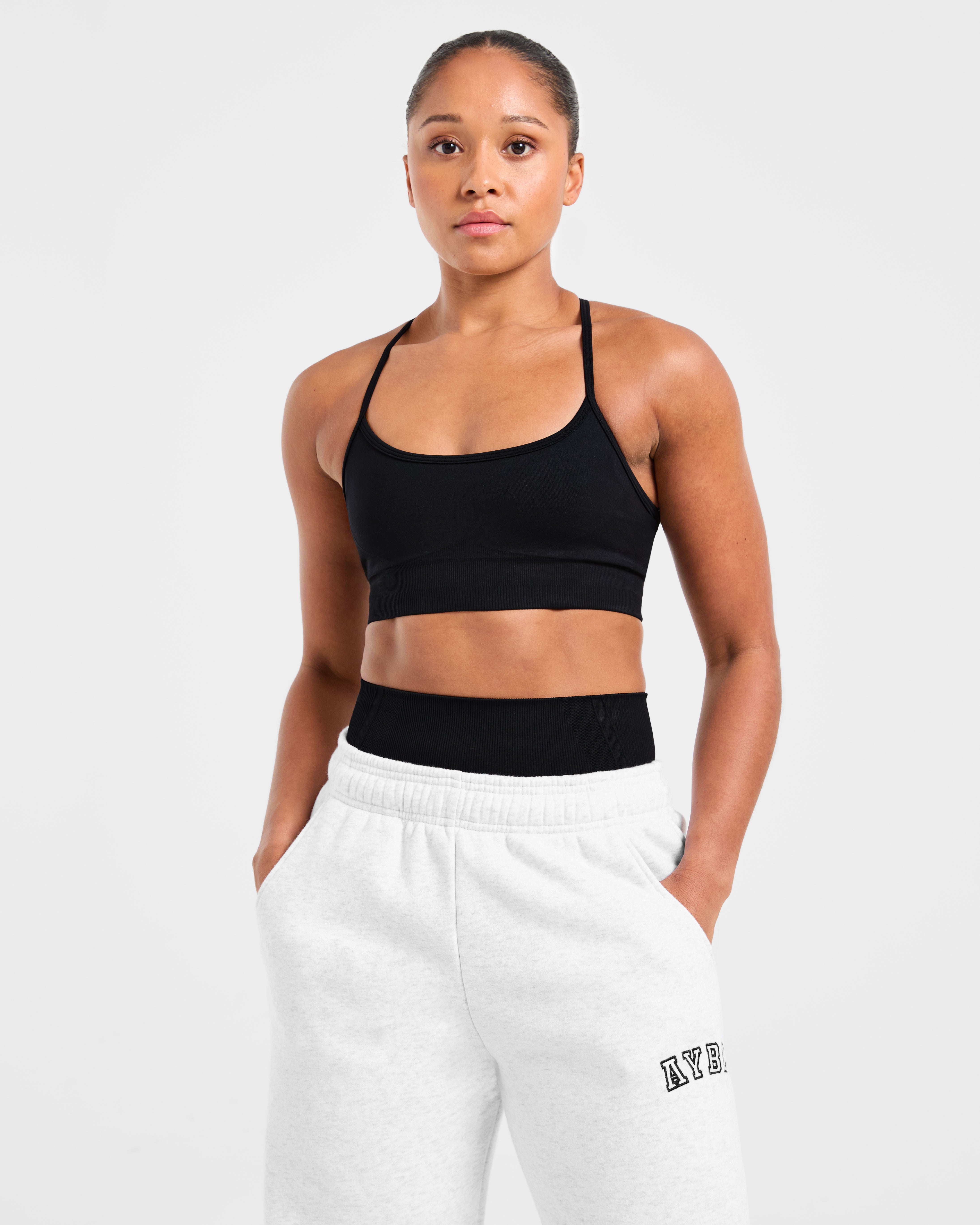 Empower Seamless Sports Bra - Black