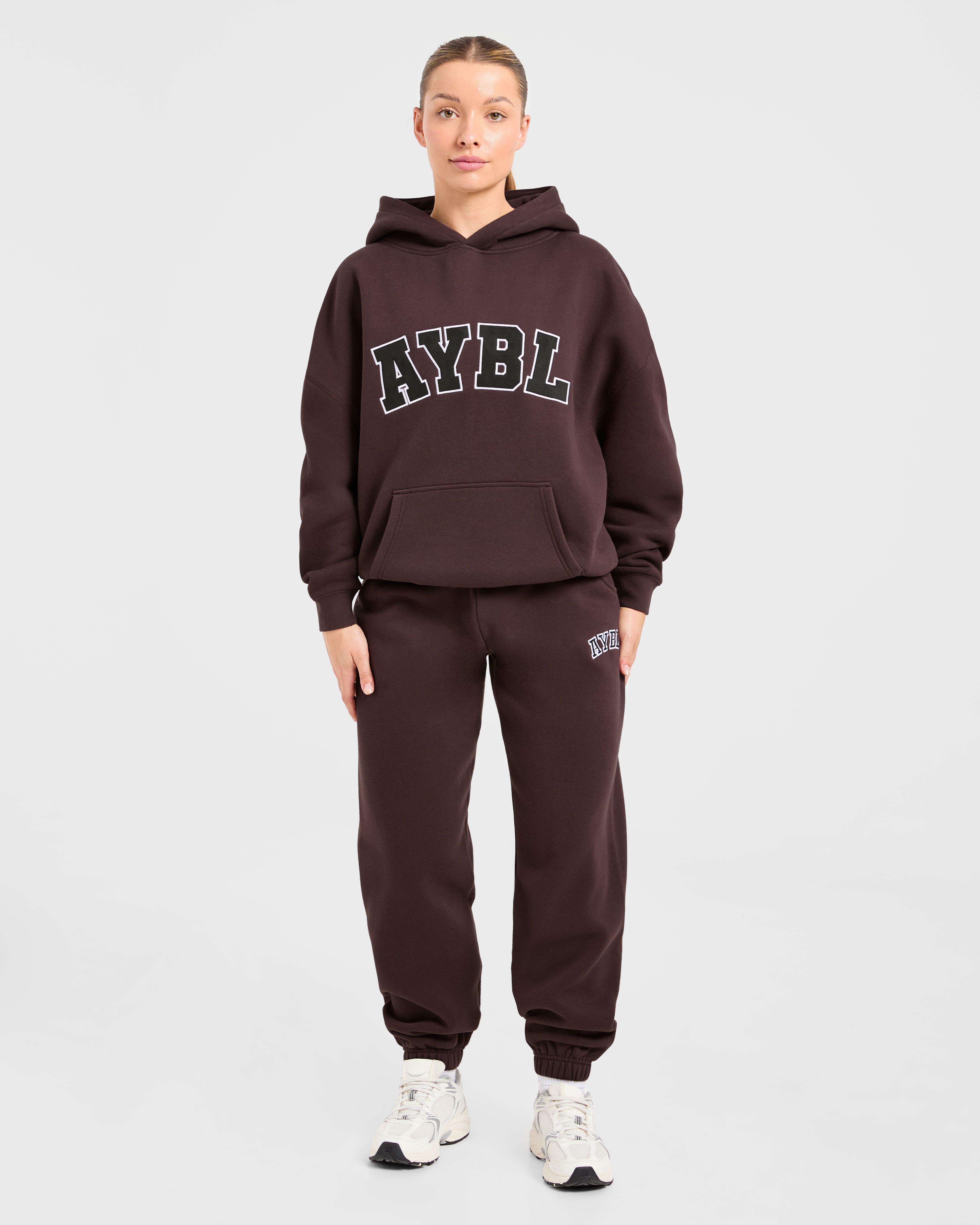 Varsity 2.0 Oversized Joggers - Cocoa Brown