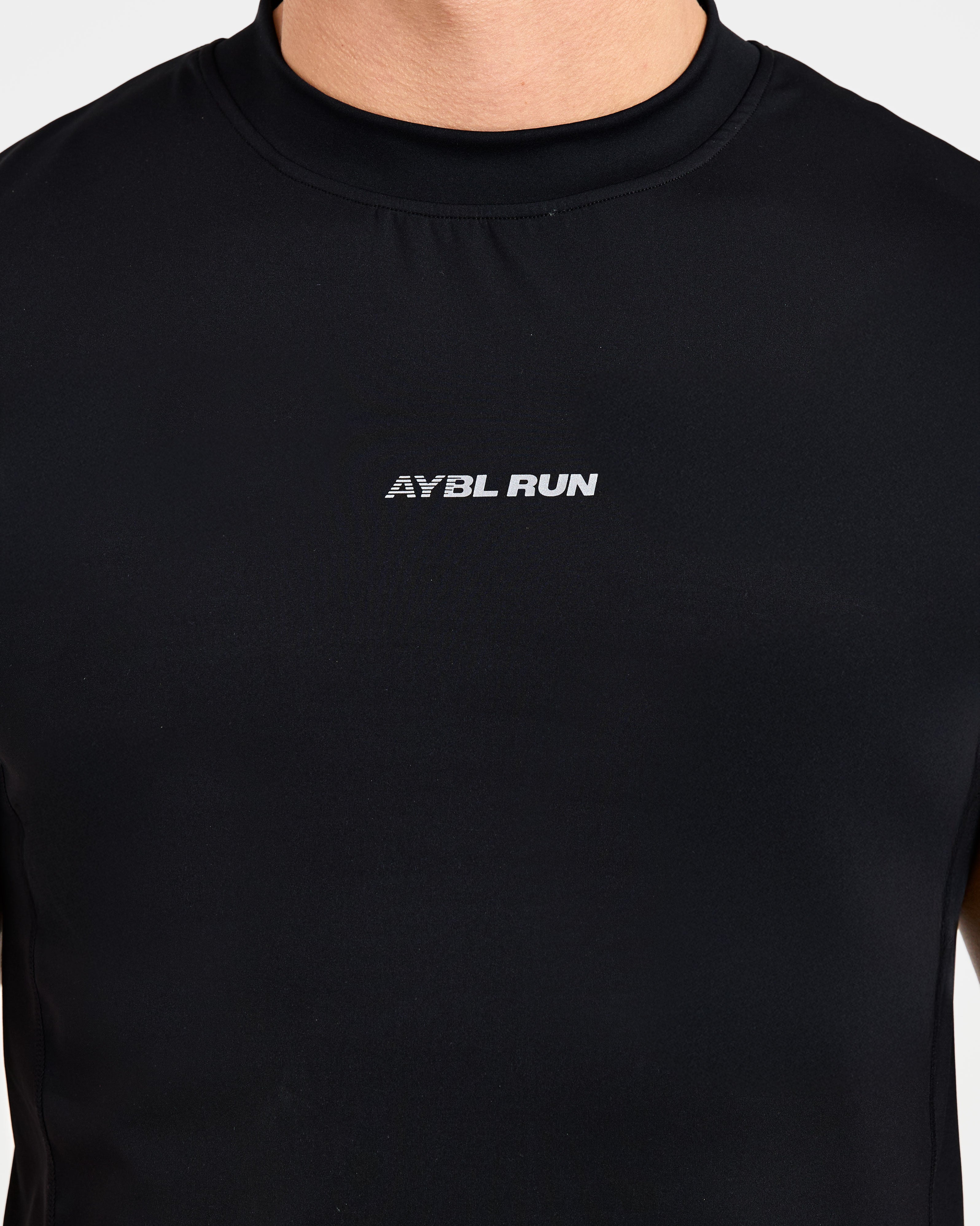 Run Slim Tank - Black