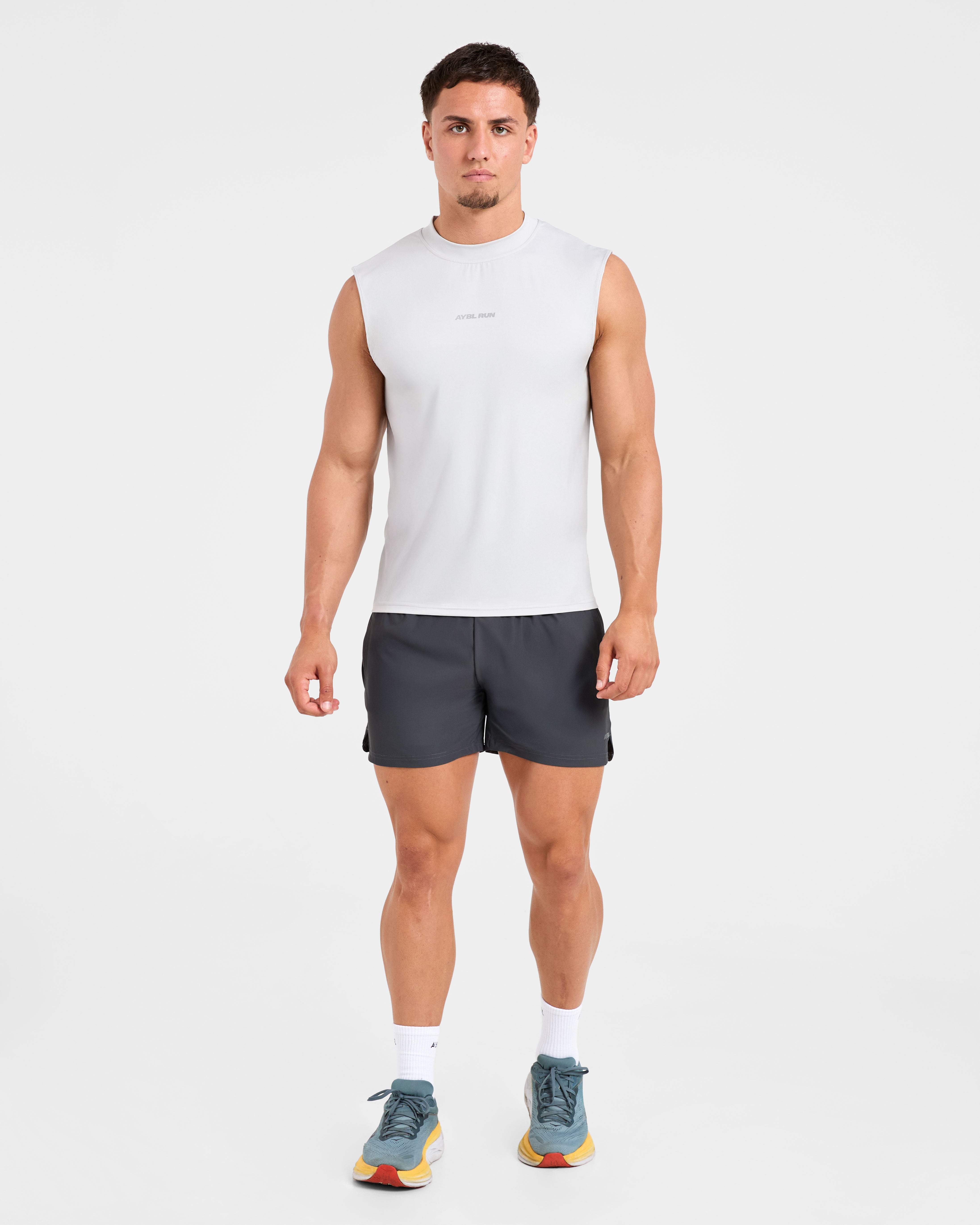 Run 5" Shorts - Hurricane Grey