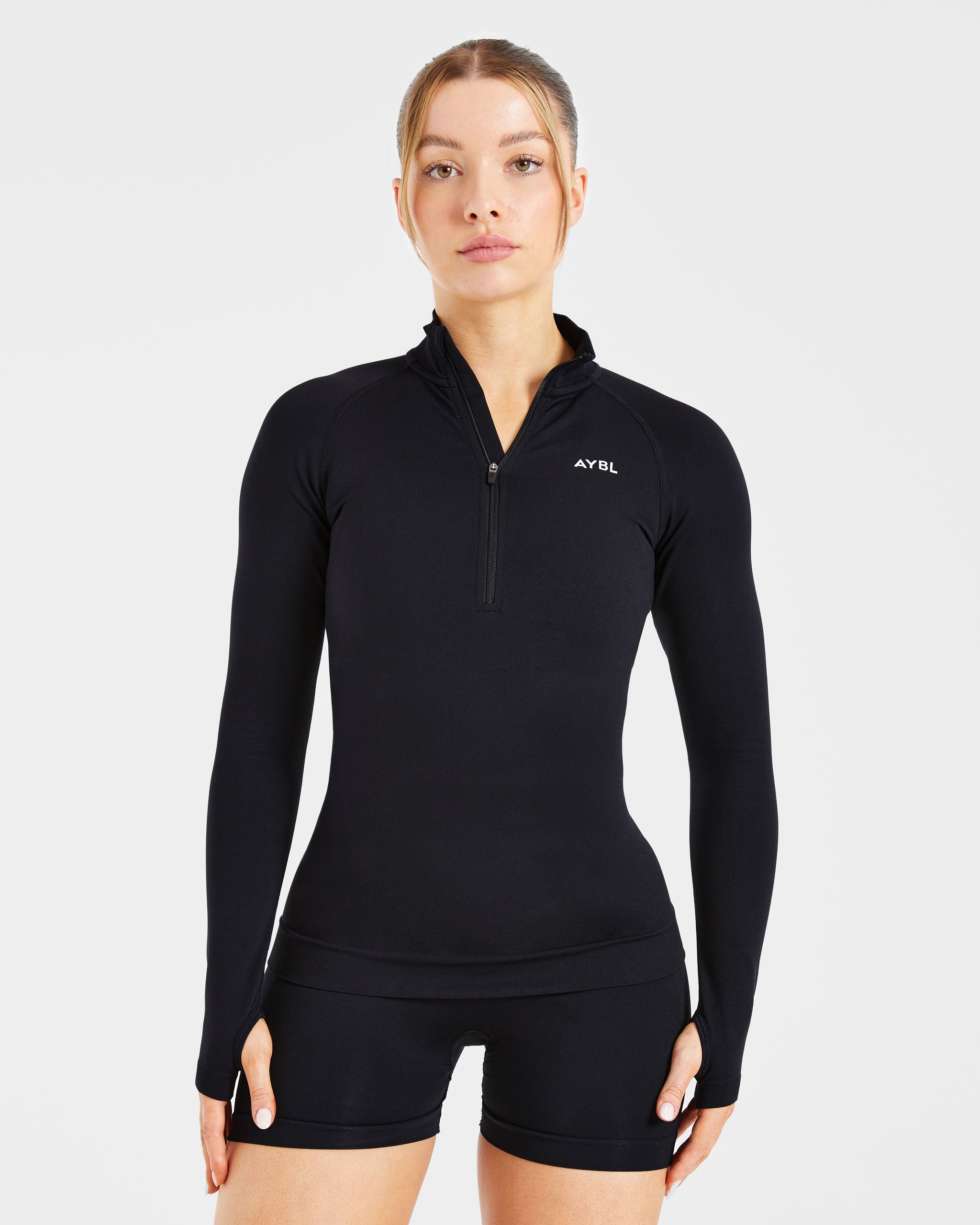 TEXTURED 1/4 ZIP KNIT PULLOVER - BLACK