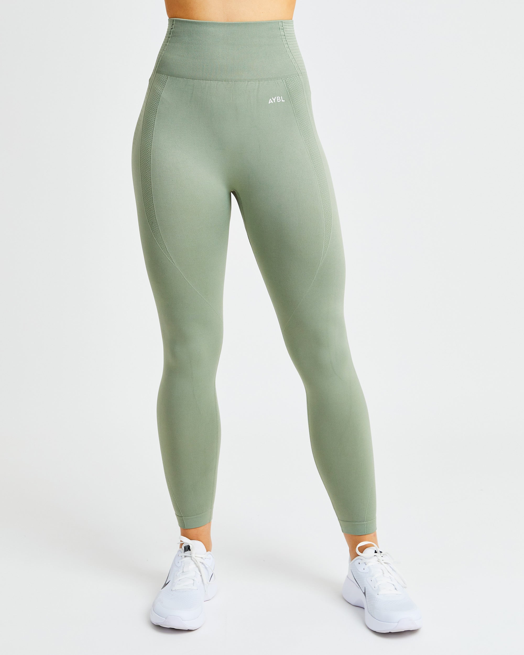 Balance Collection Solid Green Leggings Size M - 72% off
