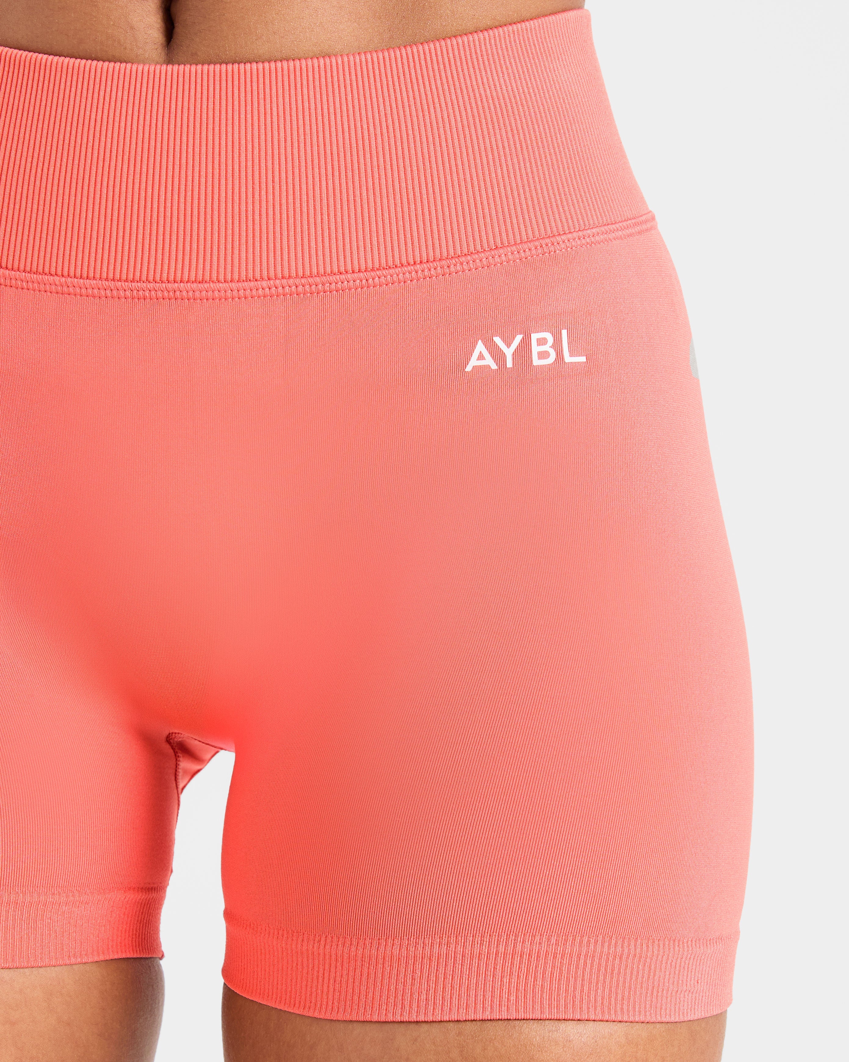 Adapt Seamless Shorts - Summer Peach