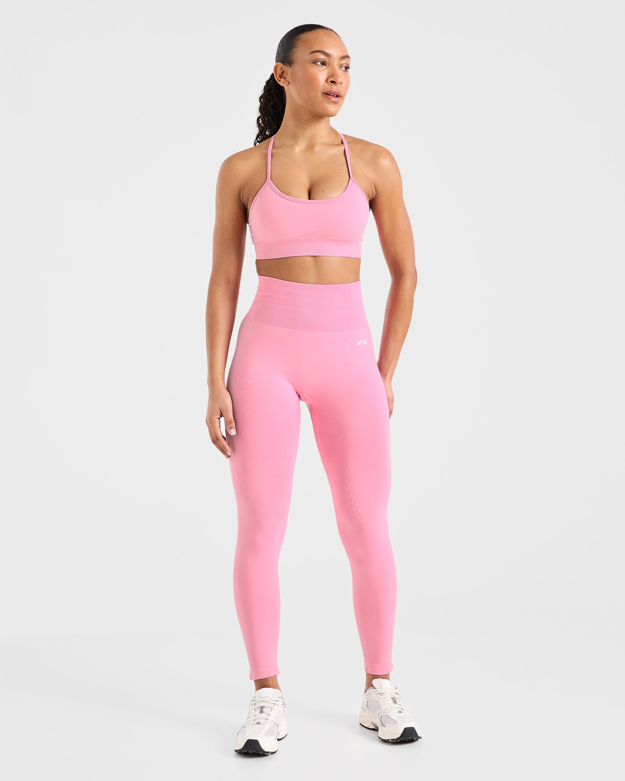 Empower Seamless Sports Bra - Baby Pink