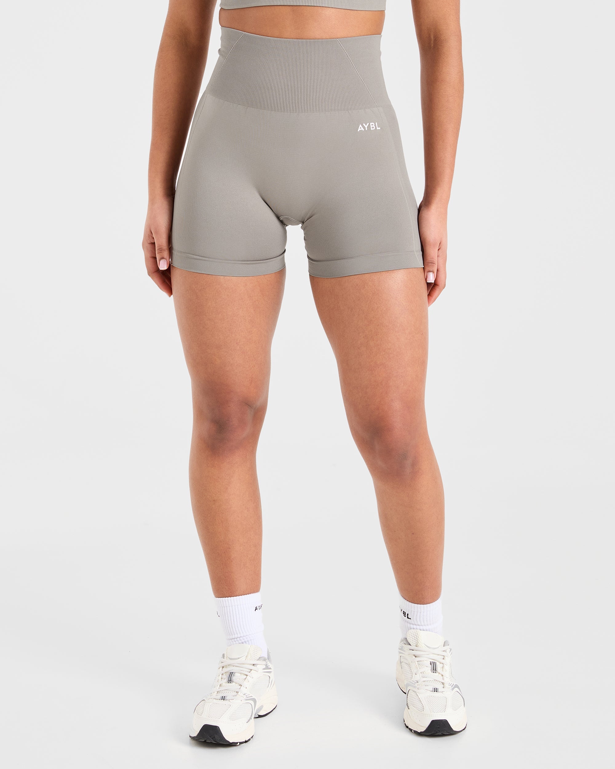 Empower Seamless Shorts - Taupe