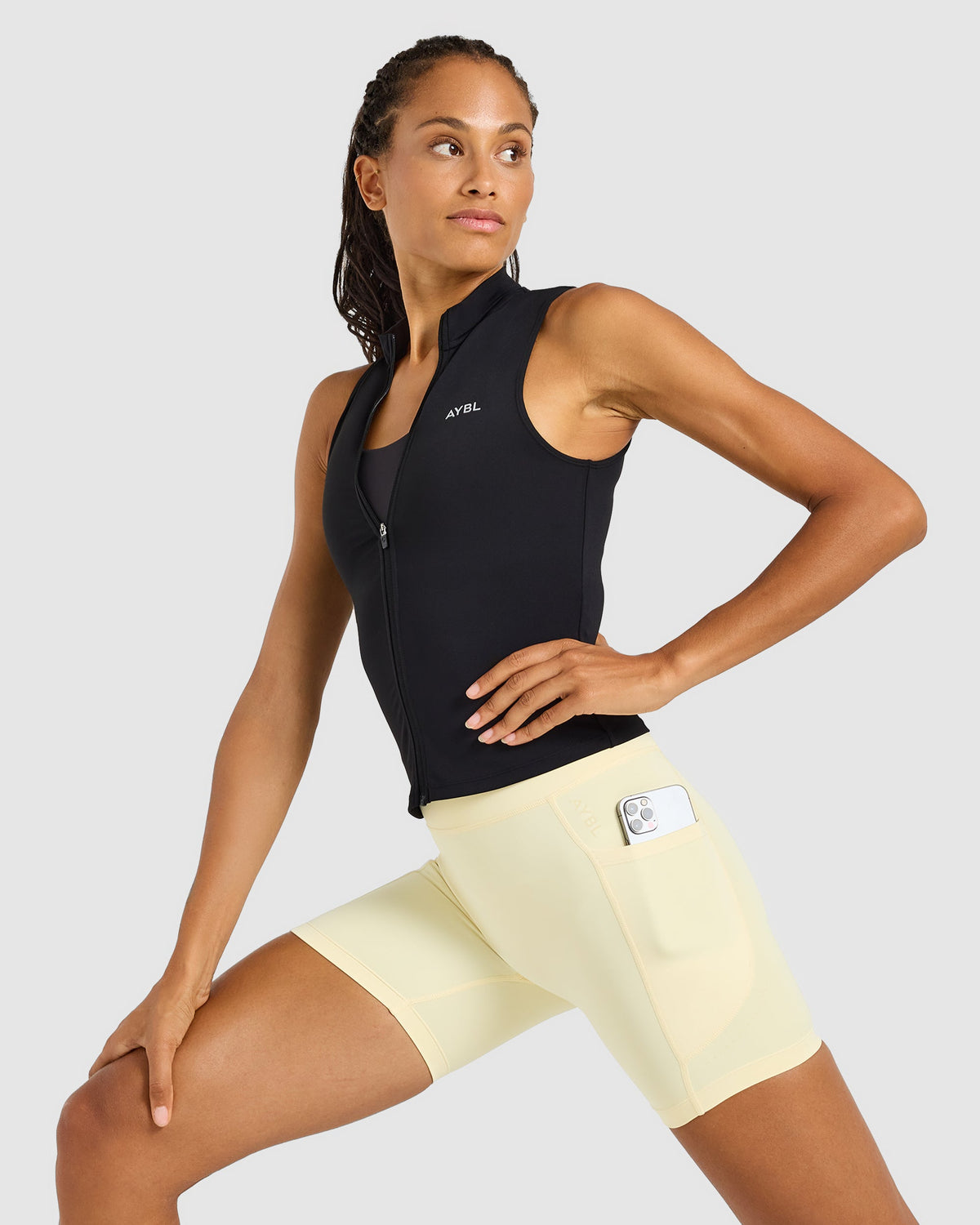 Run Pocket Shorts - Butter Yellow