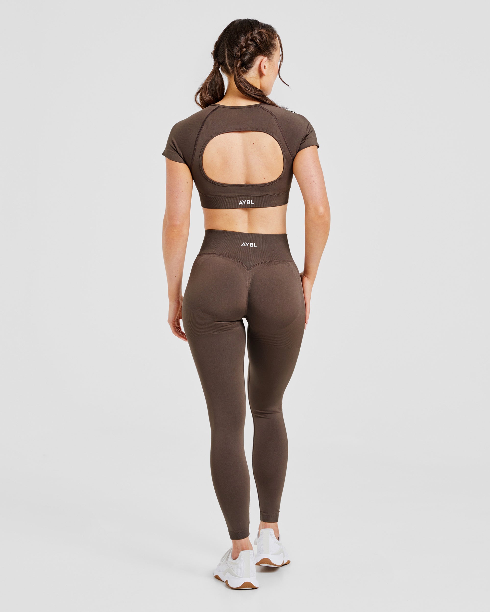 Adapt Seamless Crop Top - Brown