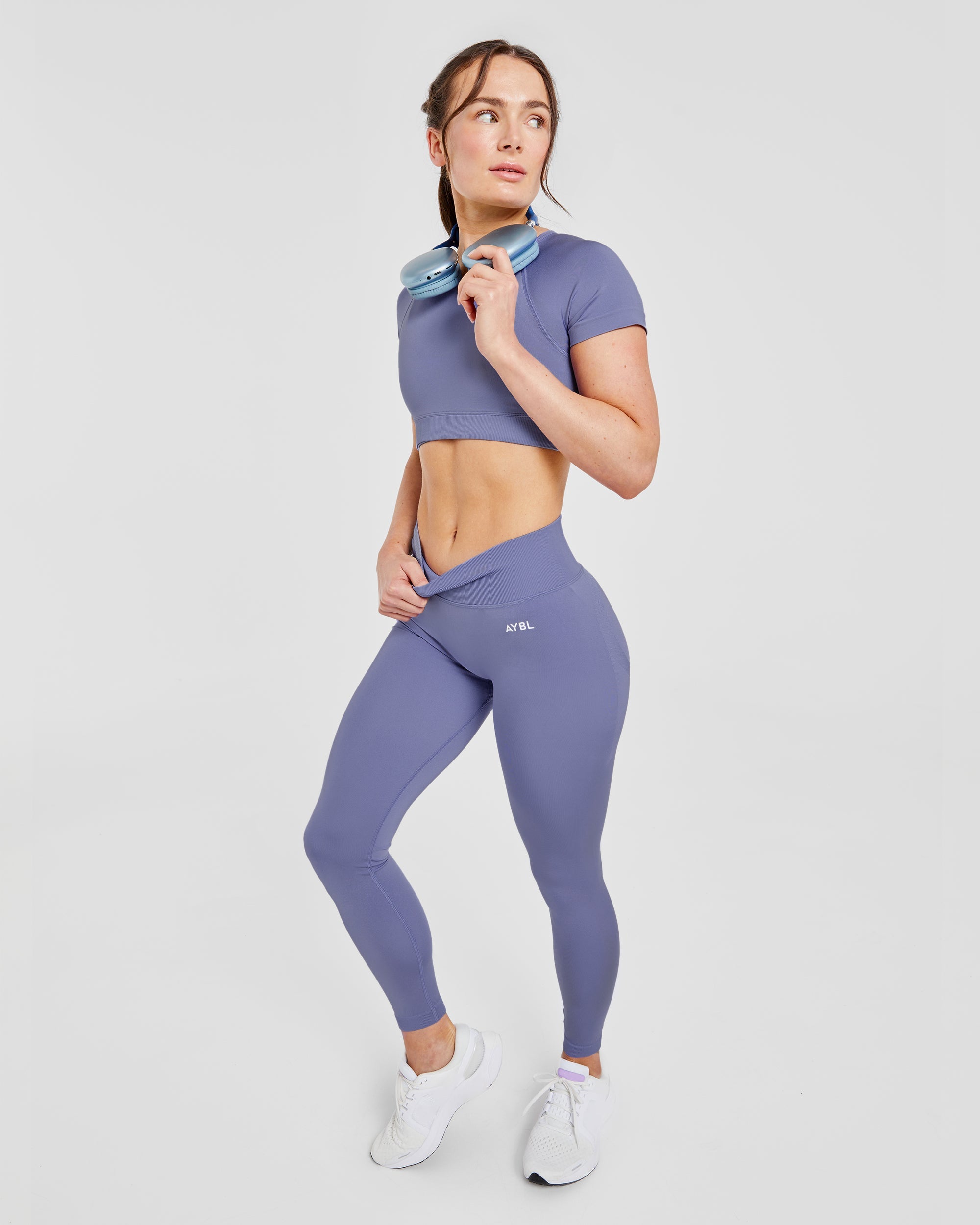 Adapt Seamless Crop Top - Iris Blue