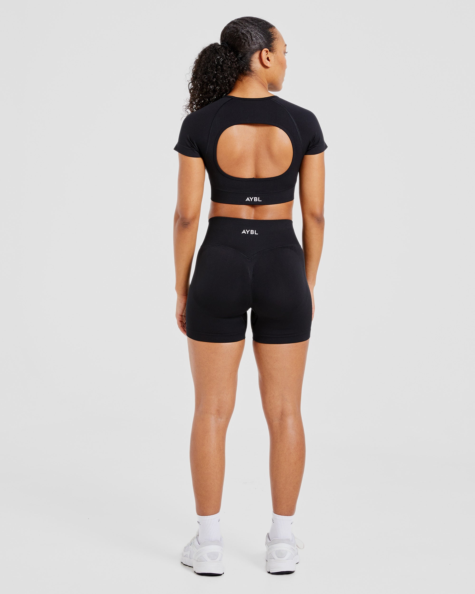 Adapt Seamless Shorts - Black