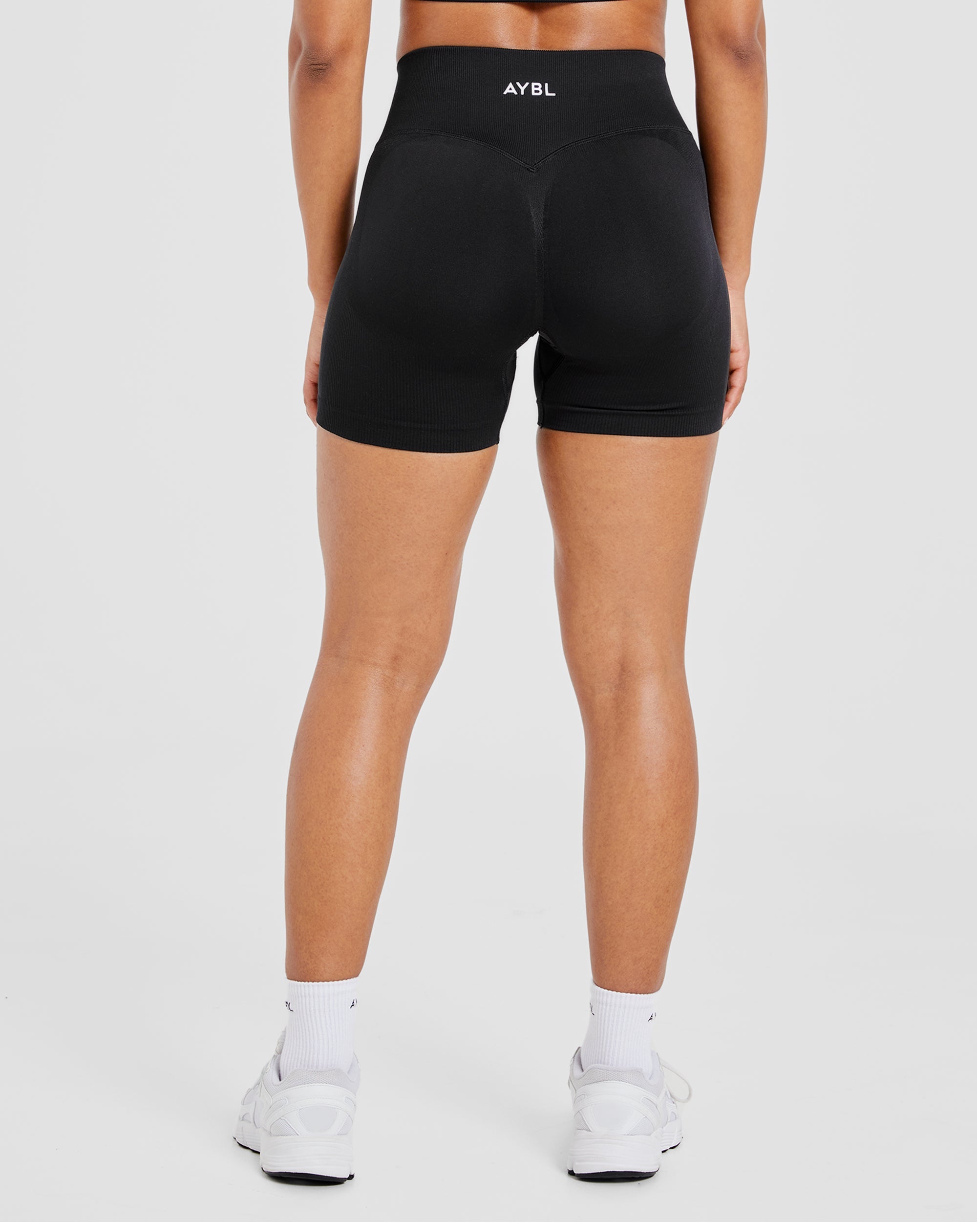 Adapt Seamless Shorts - Black