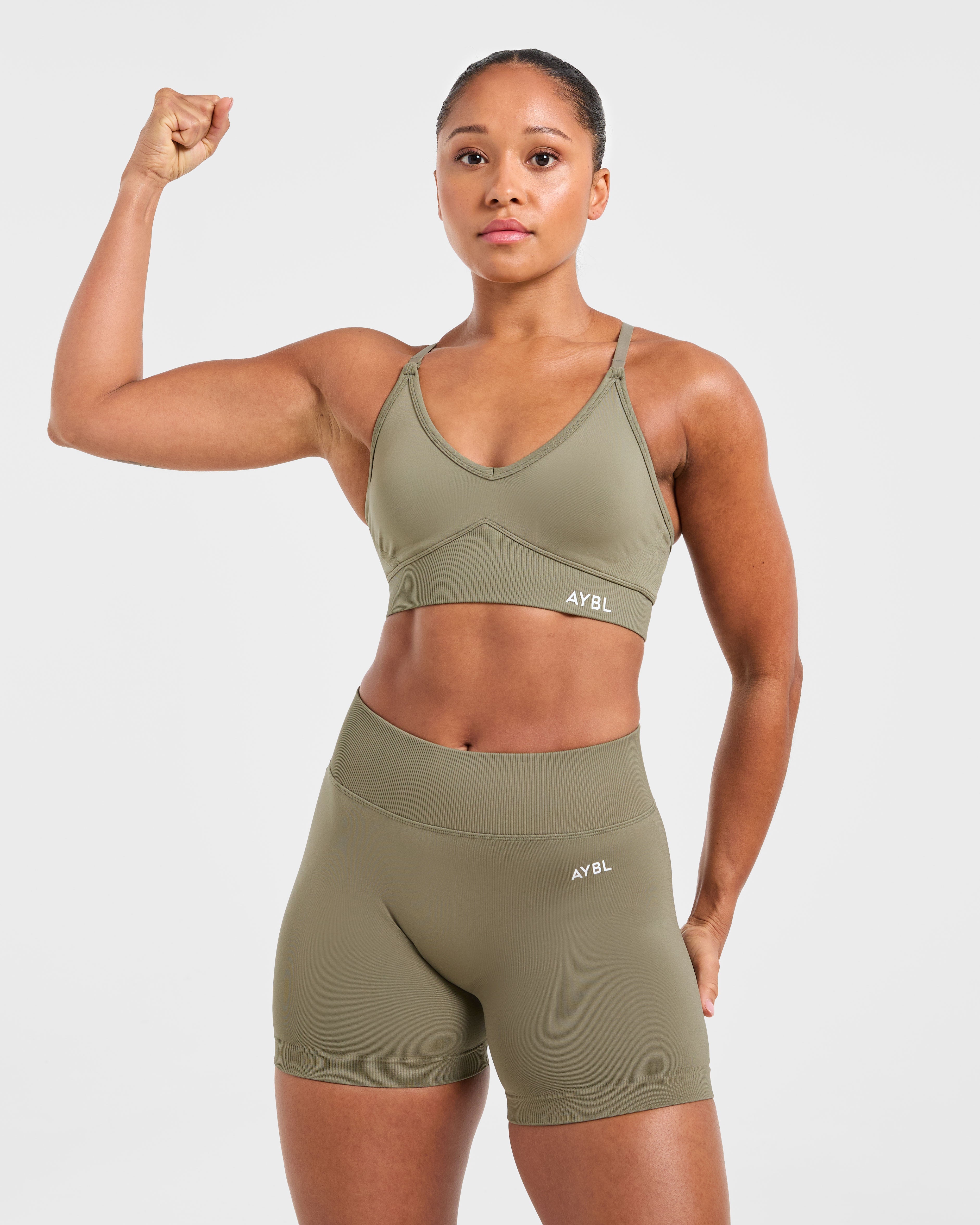 Adapt Seamless Shorts - Muted Olive