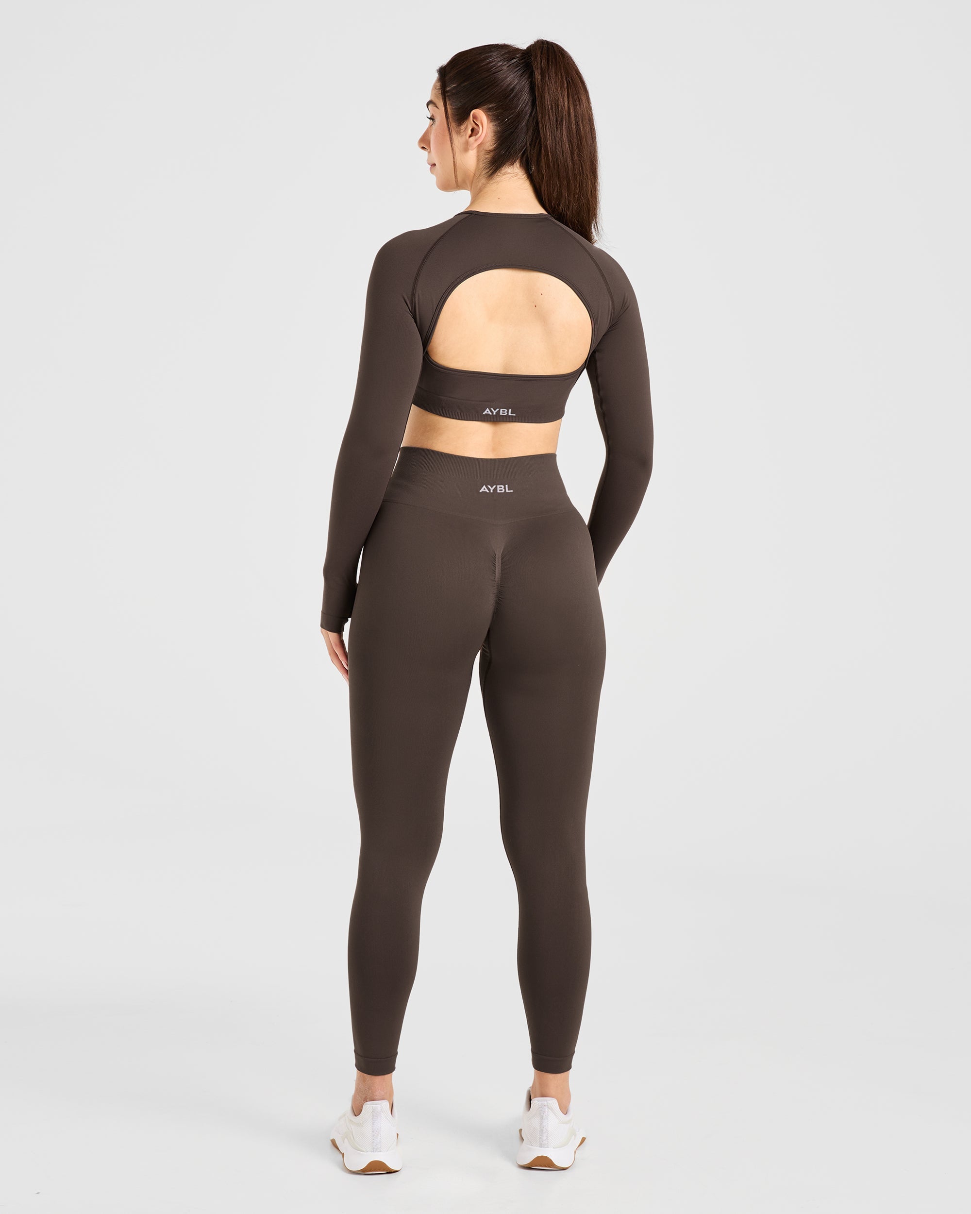 Power Seamless Long Sleeve Crop Top - Chestnut Brown