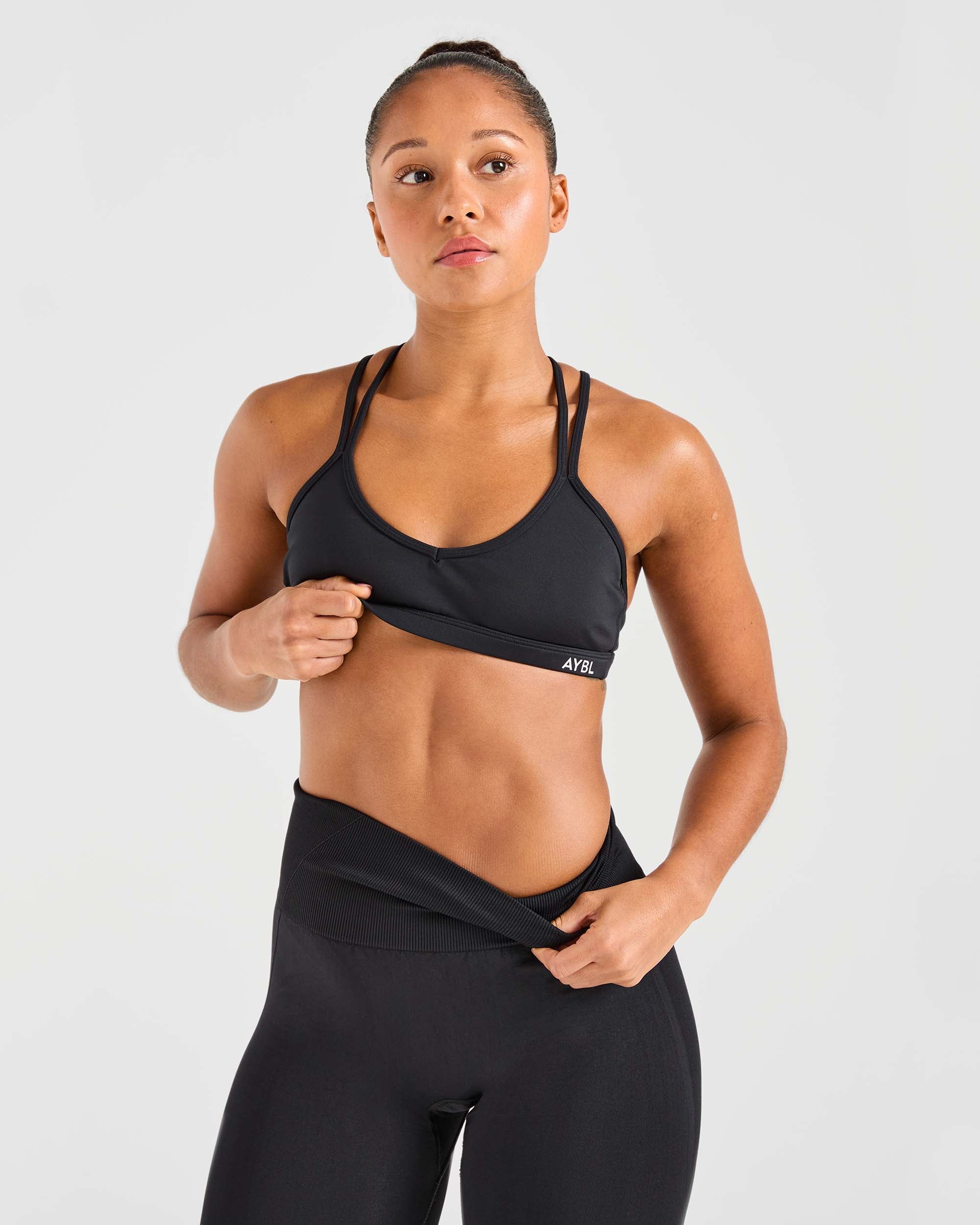 Essential Strappy Sports Bra - Black