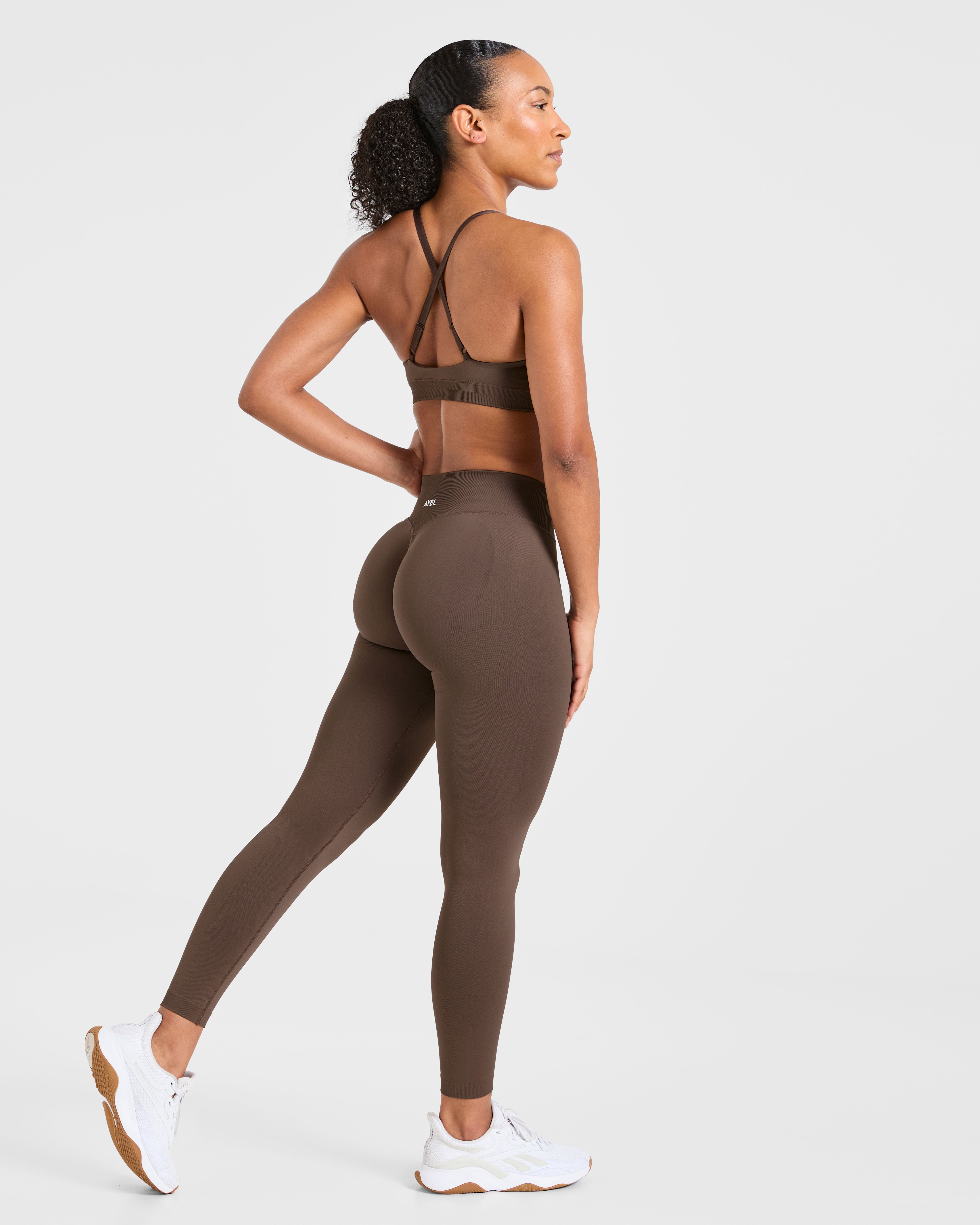 Enhance Seamless Sports Bra - Brown