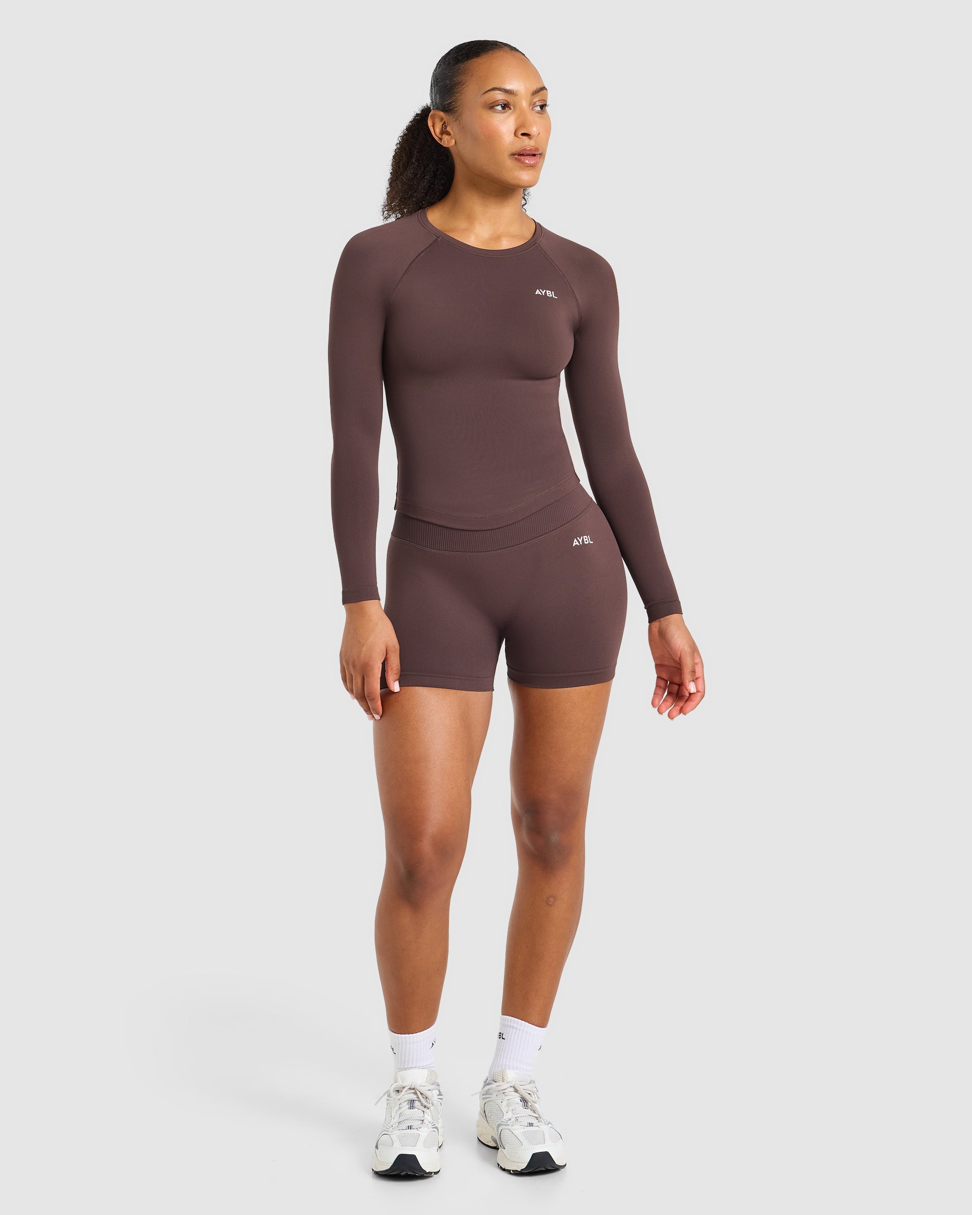 Enhance Seamless Long Sleeve Top - Cocoa Brown