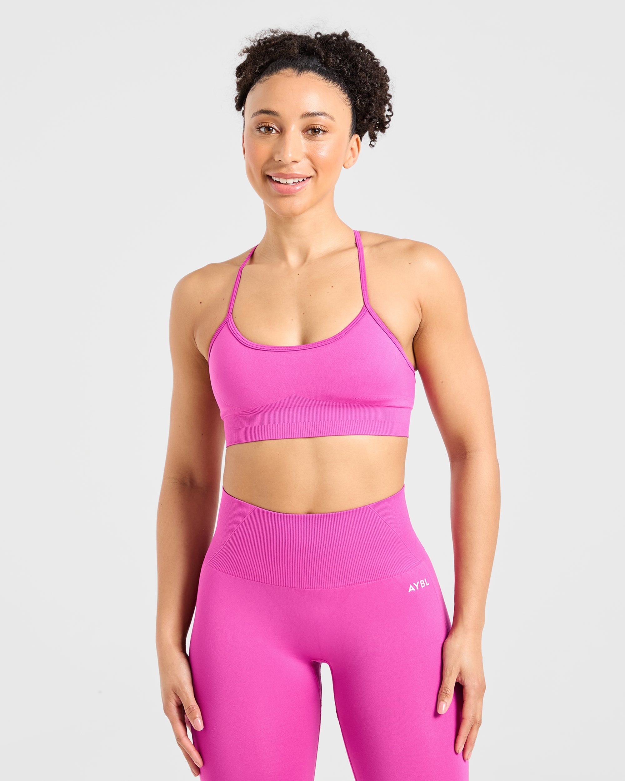 Empower Seamless Sports Bra - Magenta