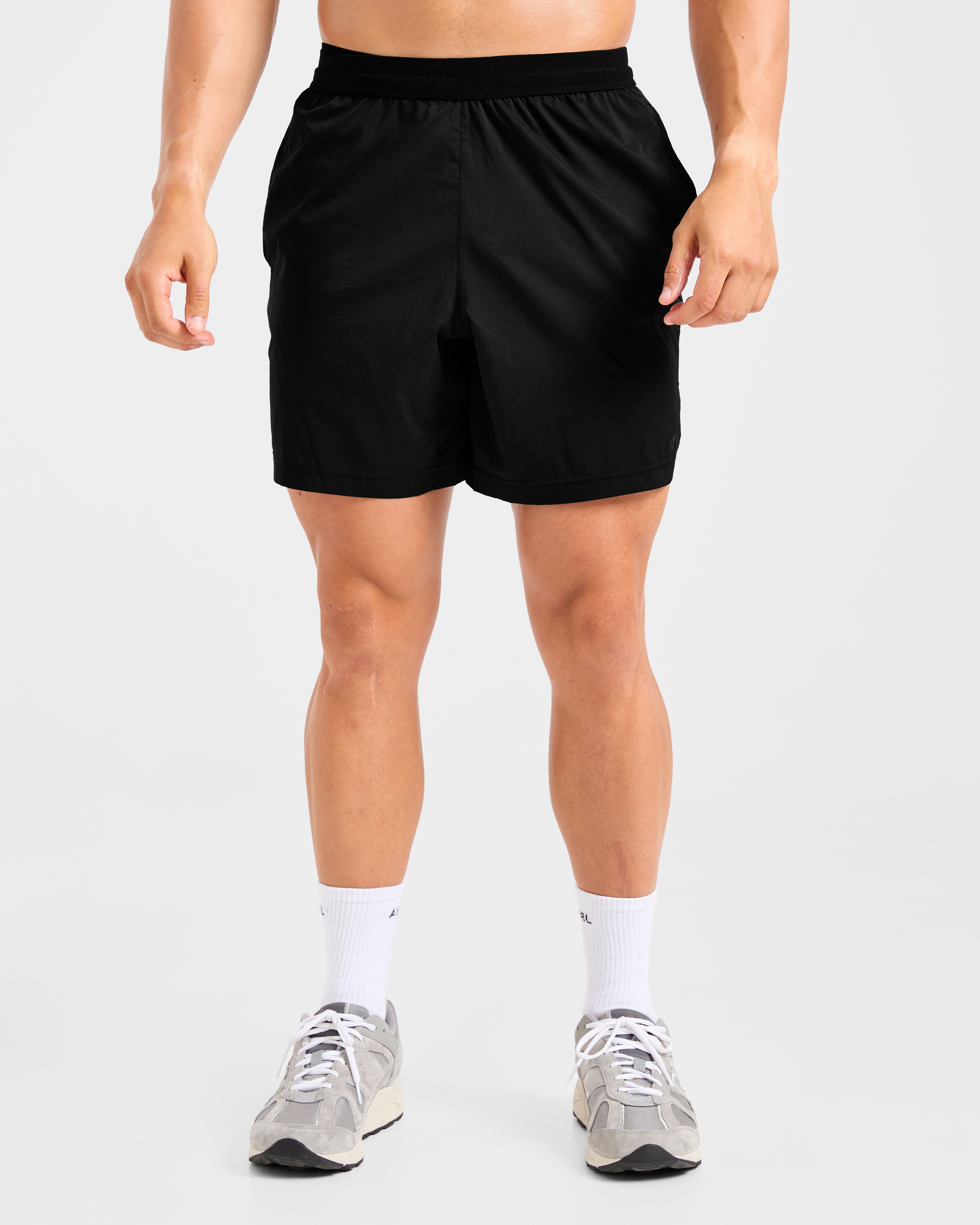 Ascend Shorts - Black