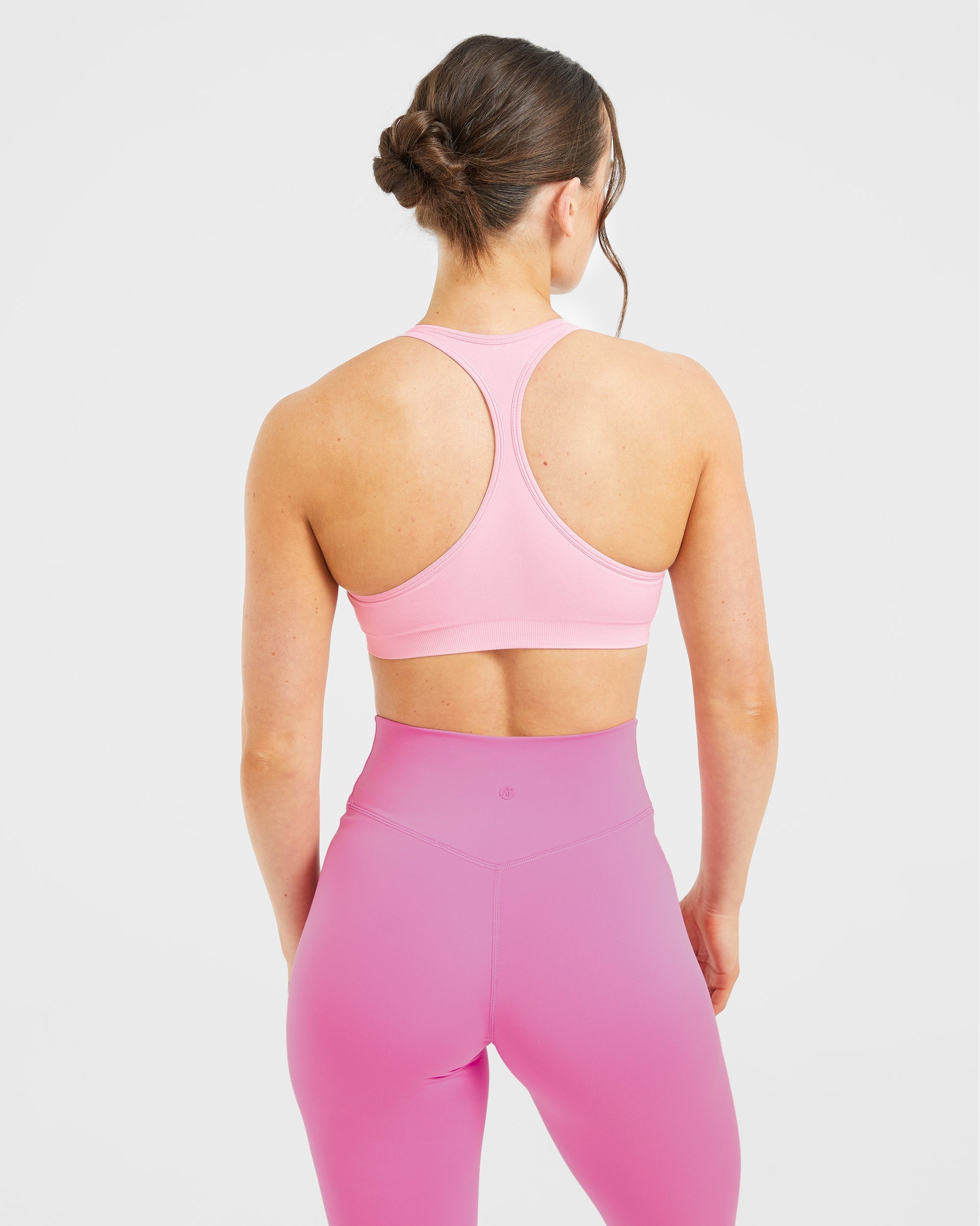 Essential Seamless Racer Back Sports Bra - Baby Pink