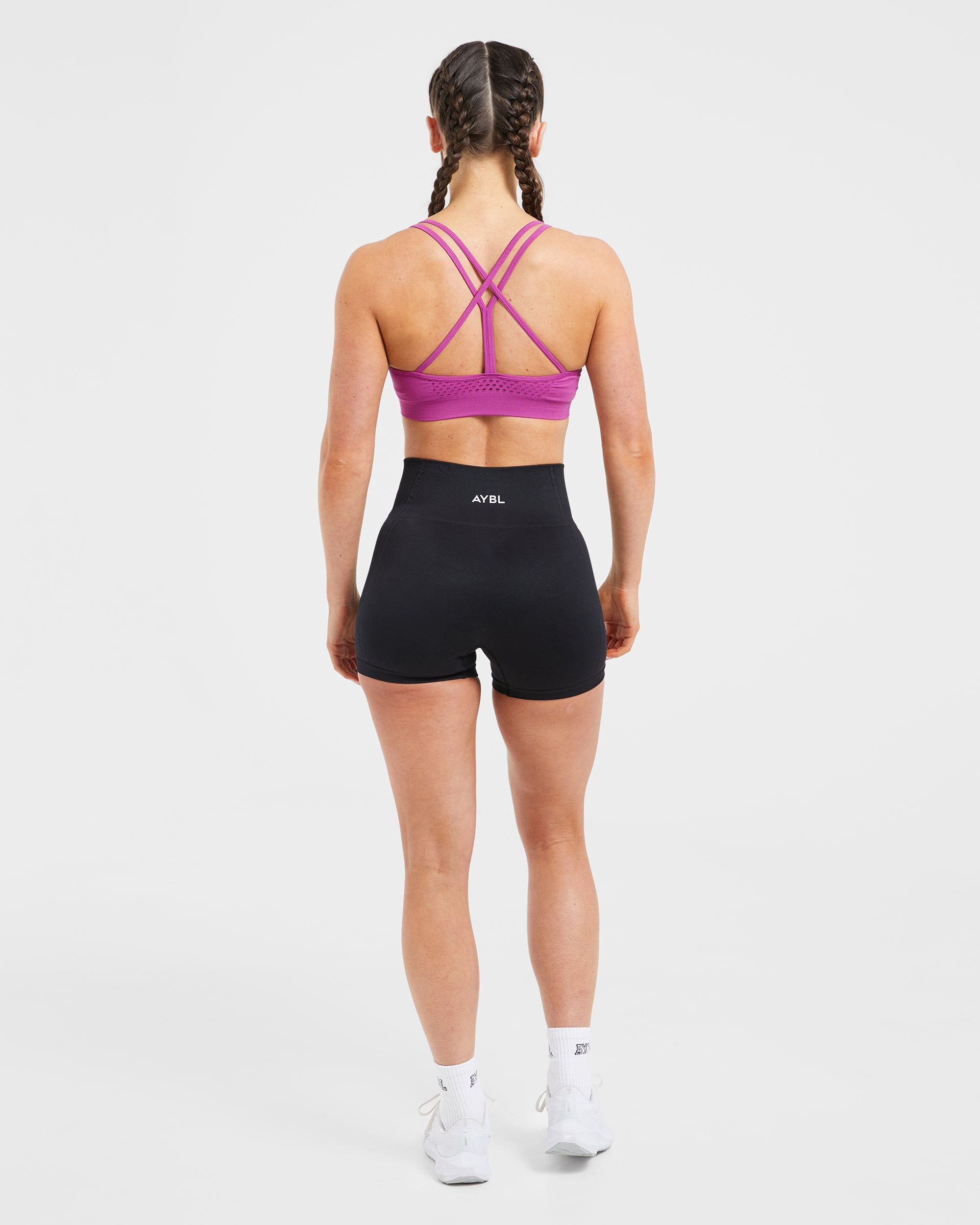 Essential Seamless Strappy Sports Bra - Magenta