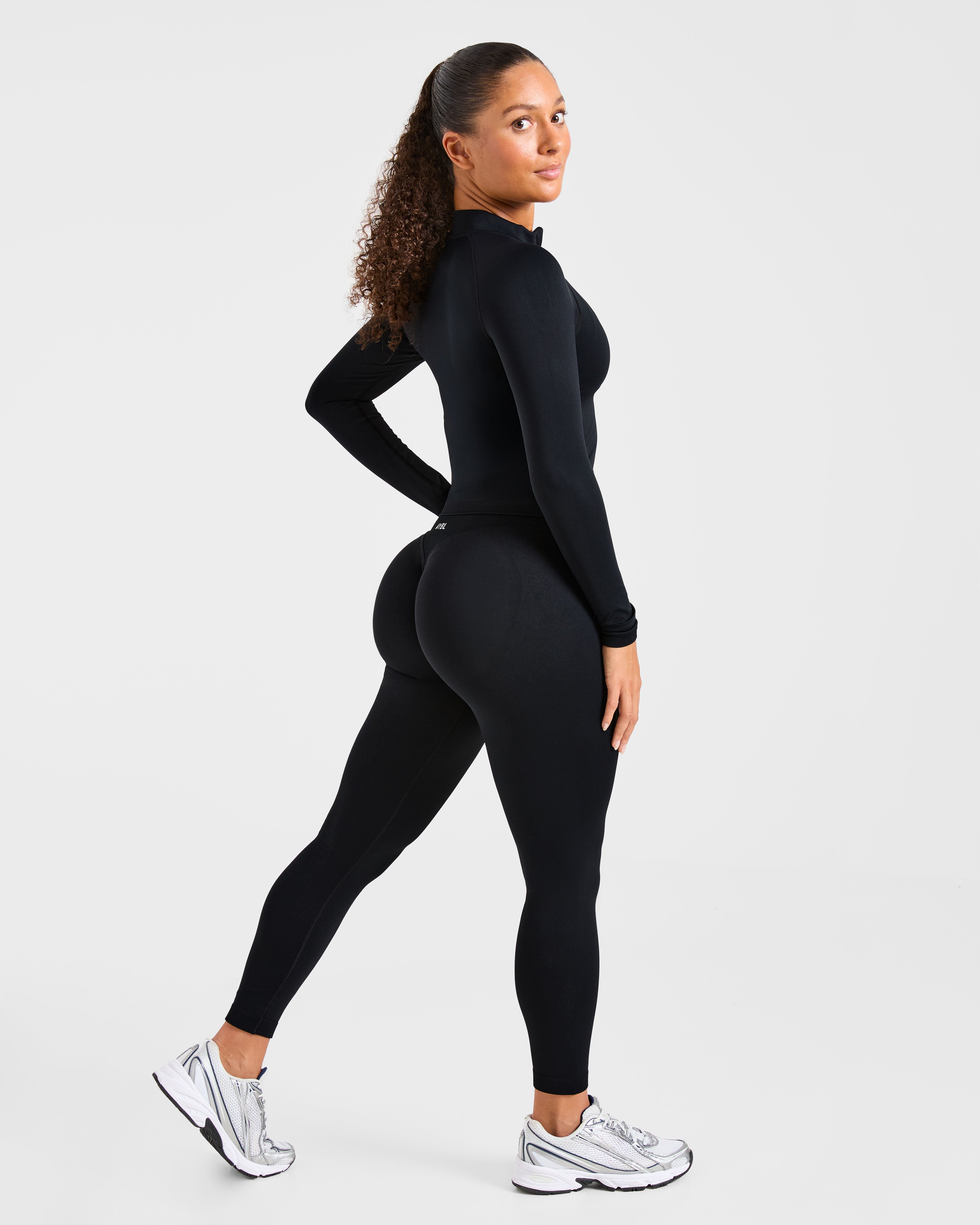 Enhance Seamless Jacket - Black