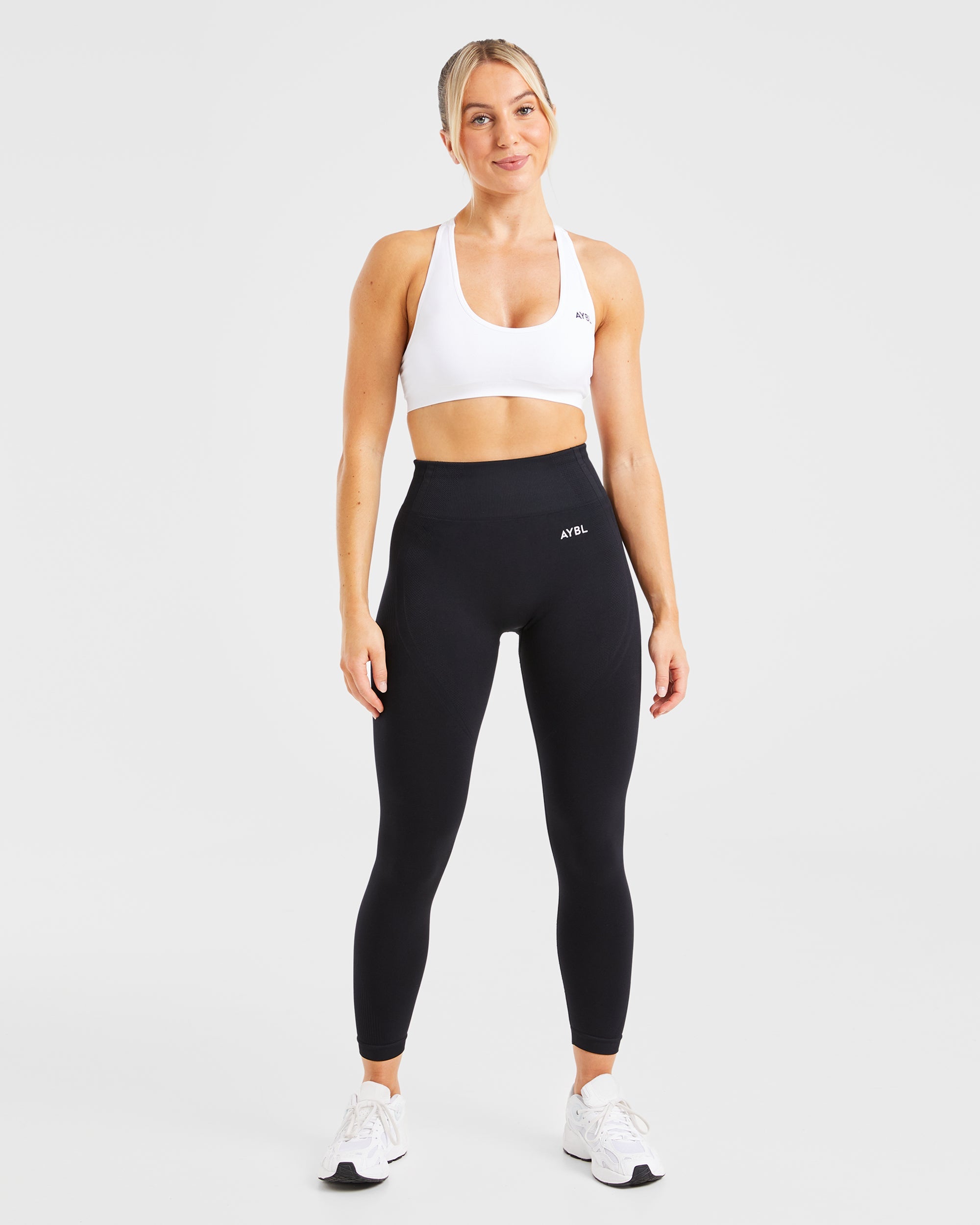 Essential Seamless Racer Back Sports Bra - White