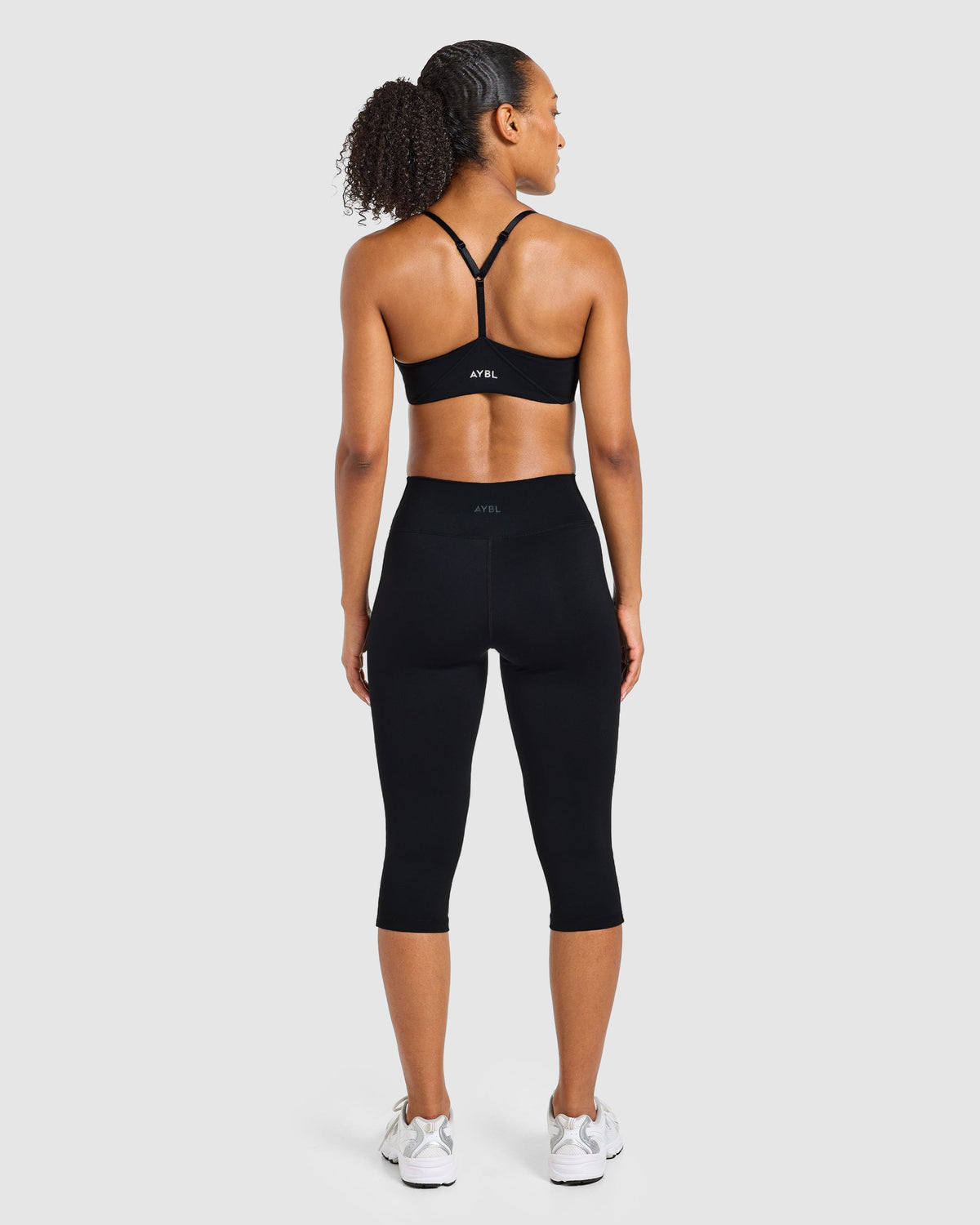 Sculpt Wrap Capris - Black