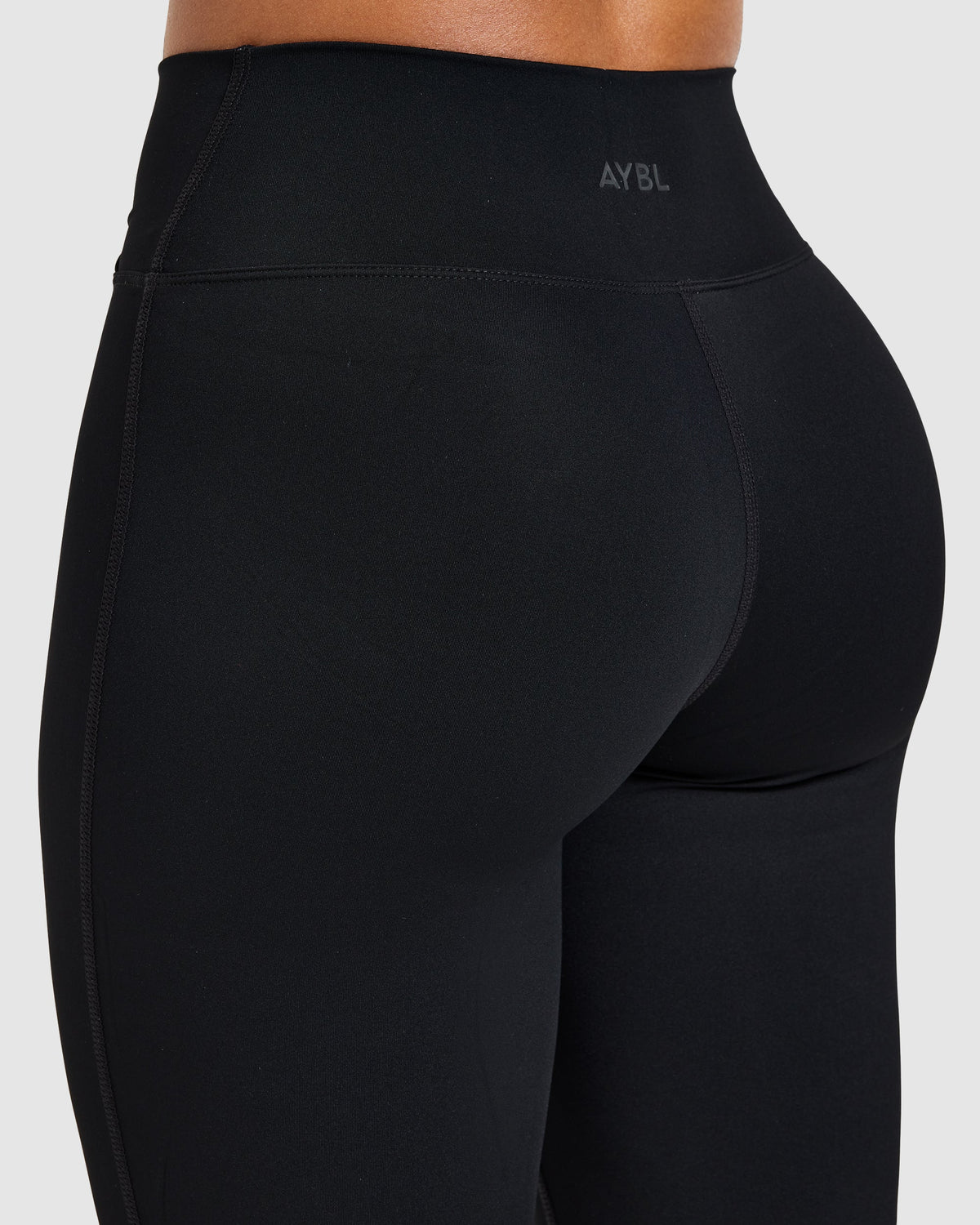 Sculpt Wrap Capris - Black