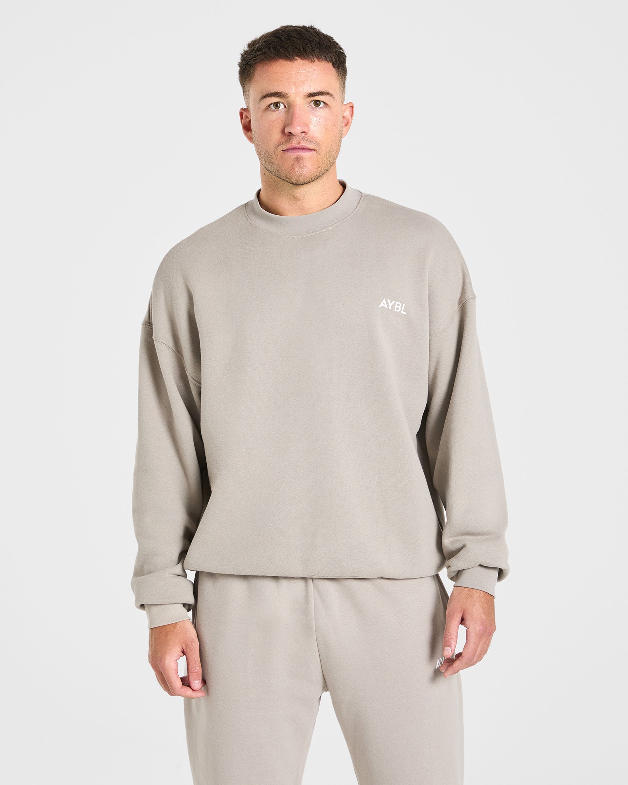 Essential Oversized Sweater - Black