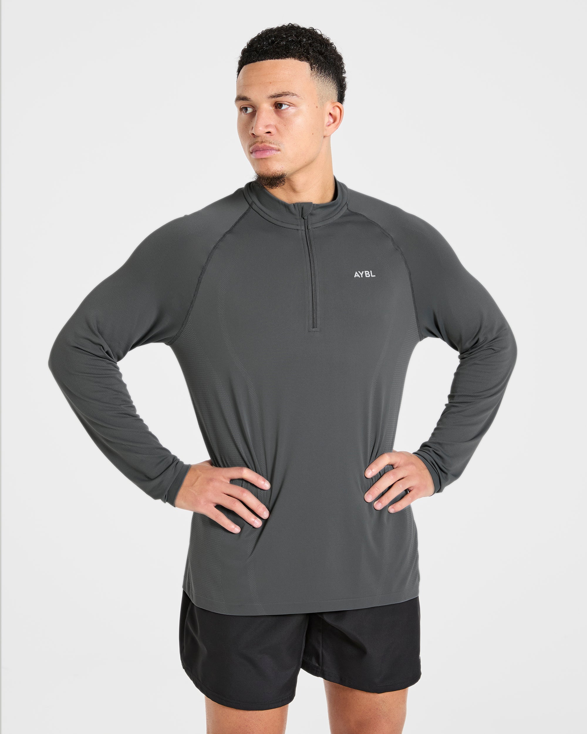 Attain Seamless 1/2 Zip Pullover - Storm Grey