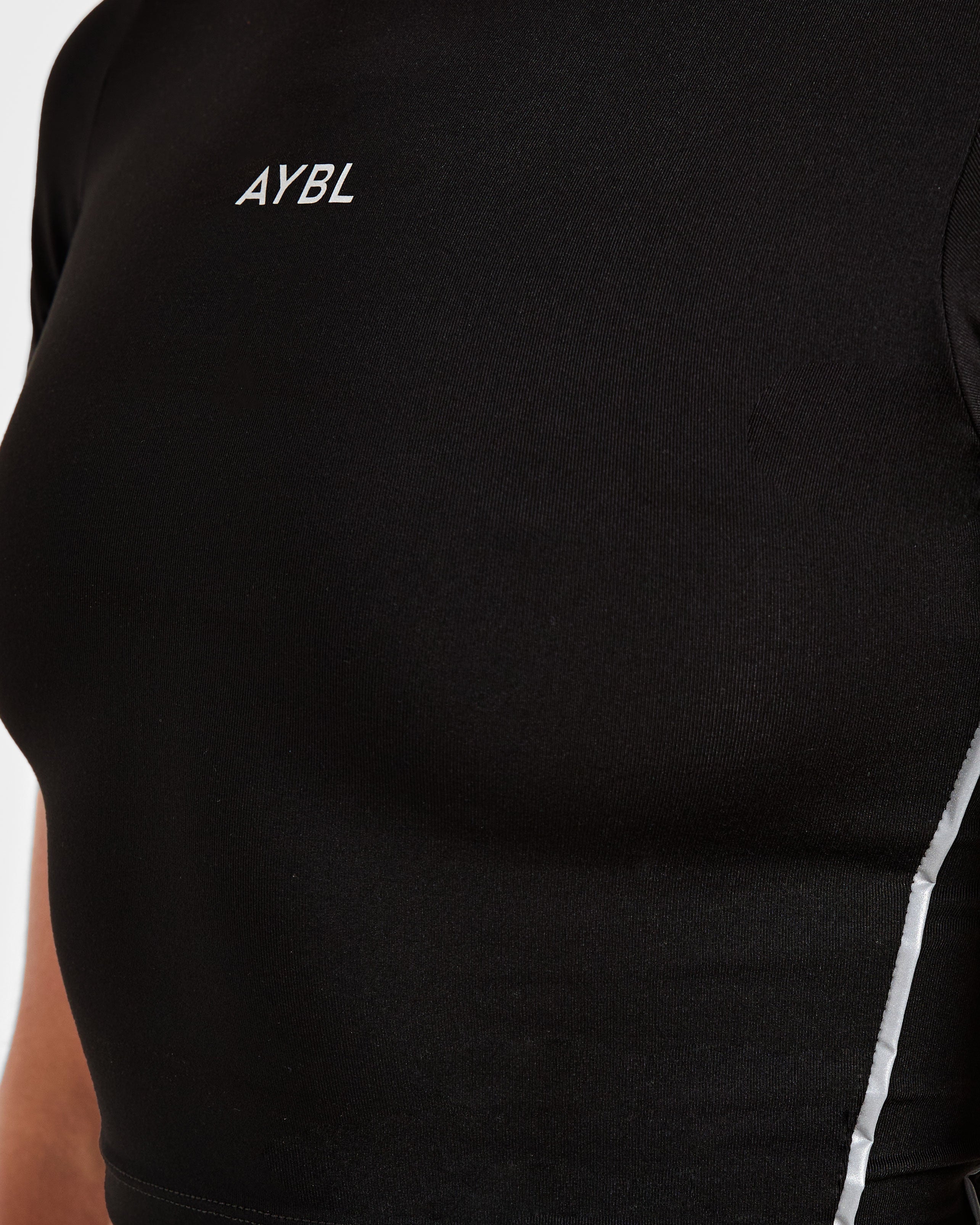 Run Top - Black
