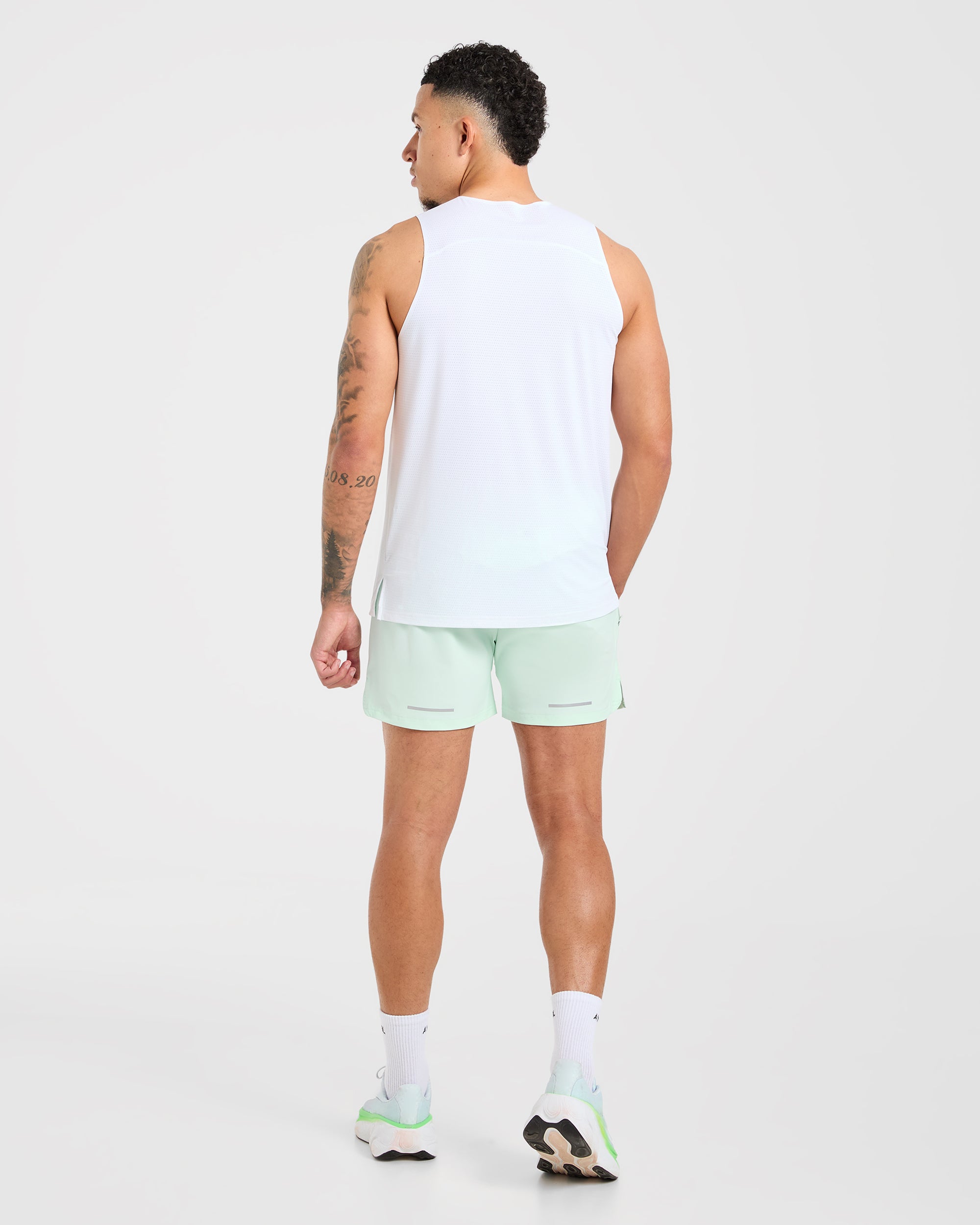Run 5" Shorts - Cool Mint