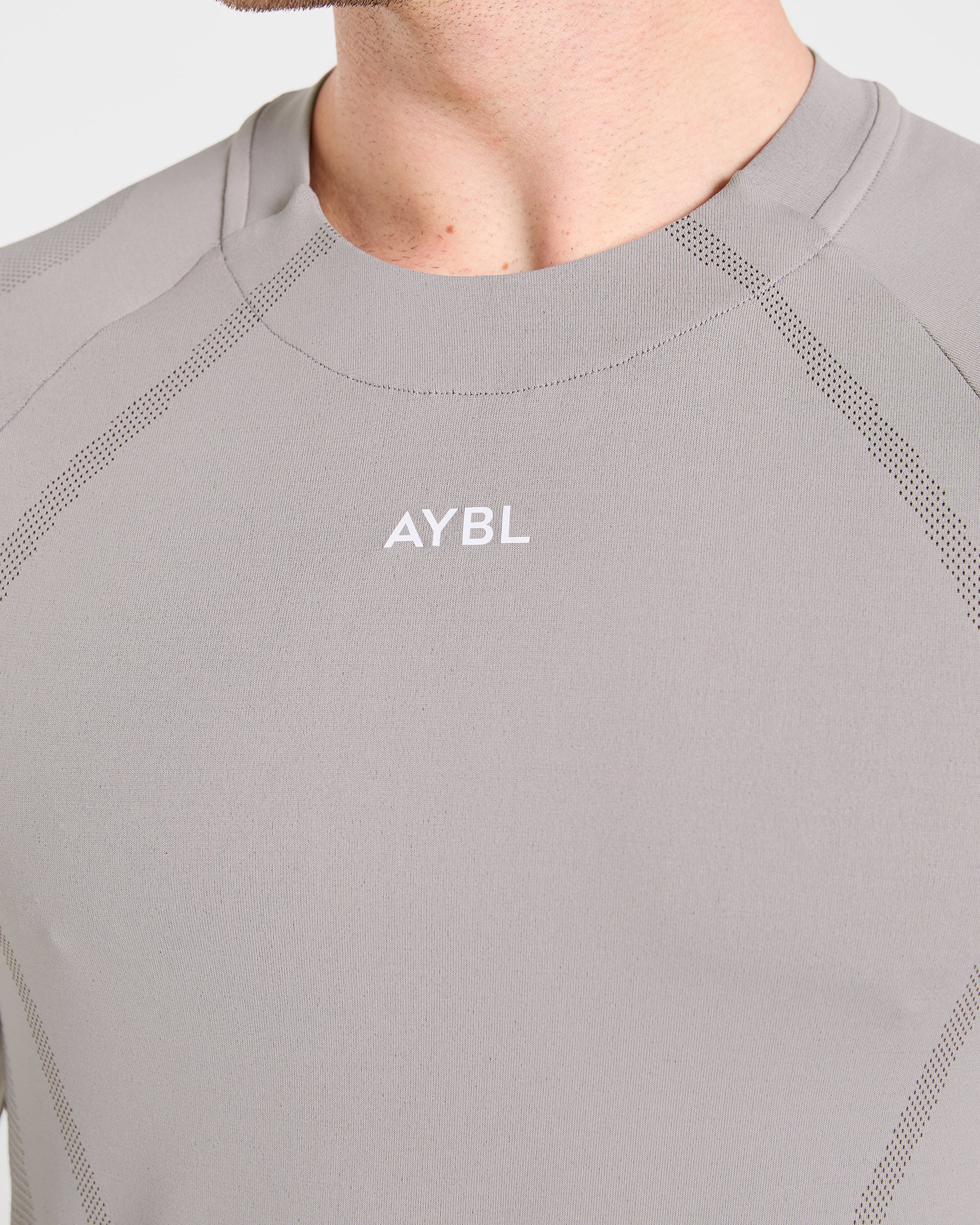 Attain Seamless Long Sleeve T Shirt - Woodland Fog
