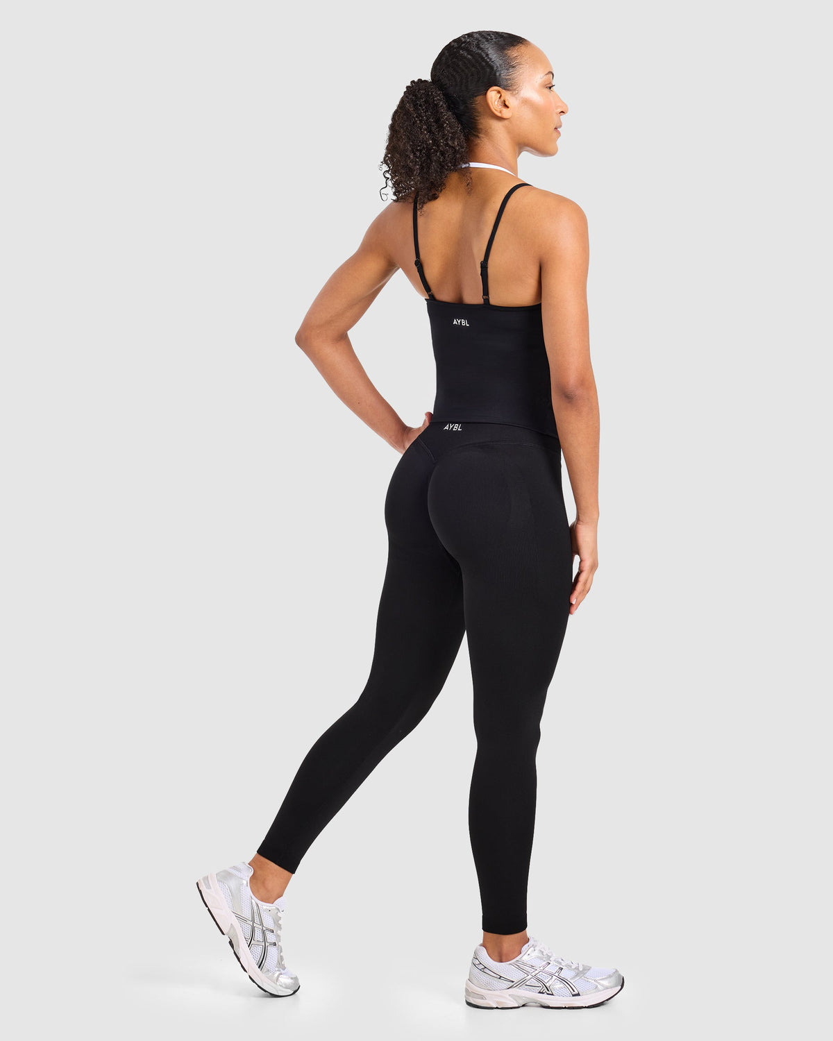 Double Layered Tank Top - Black/White