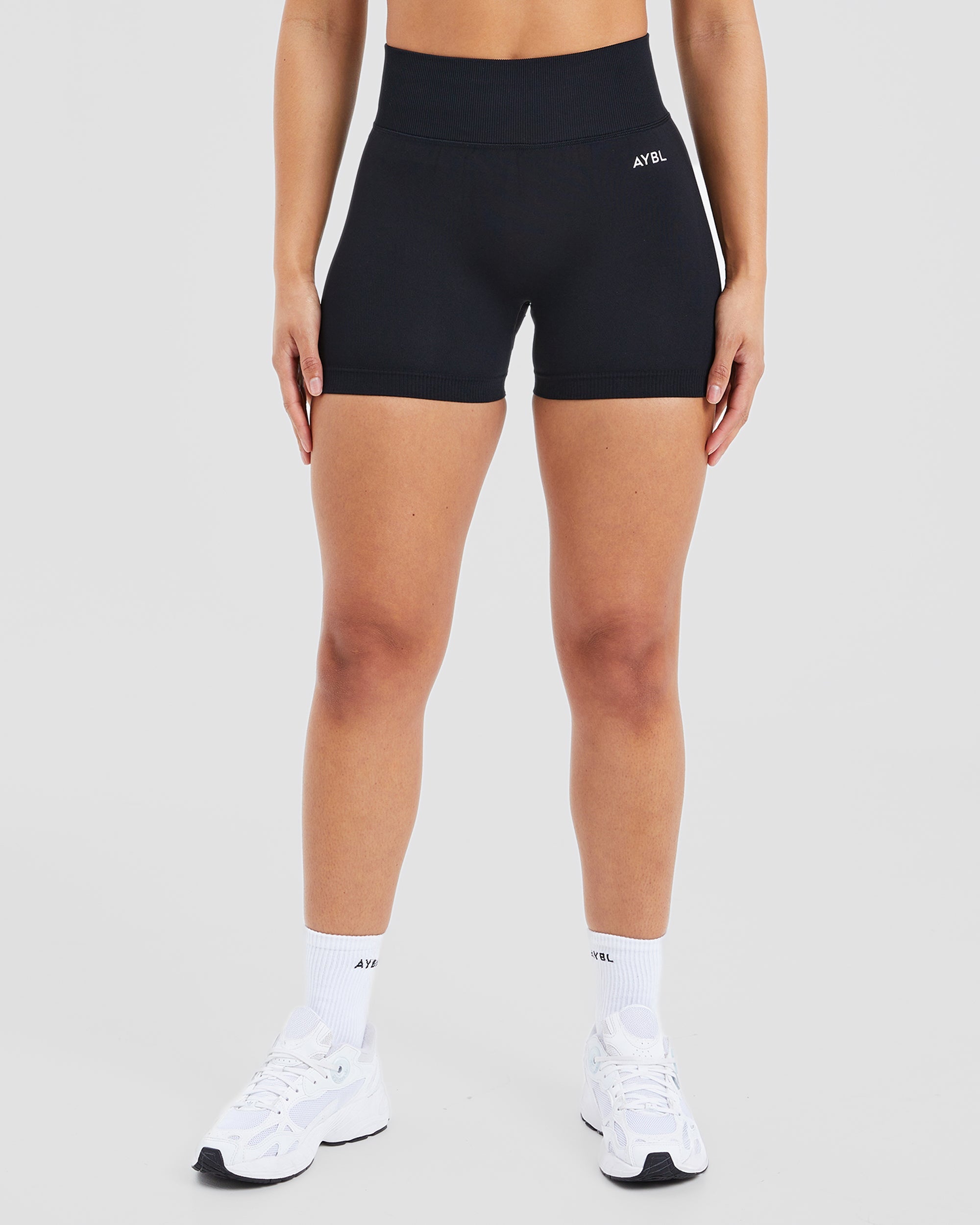 Adapt Seamless Shorts - Black