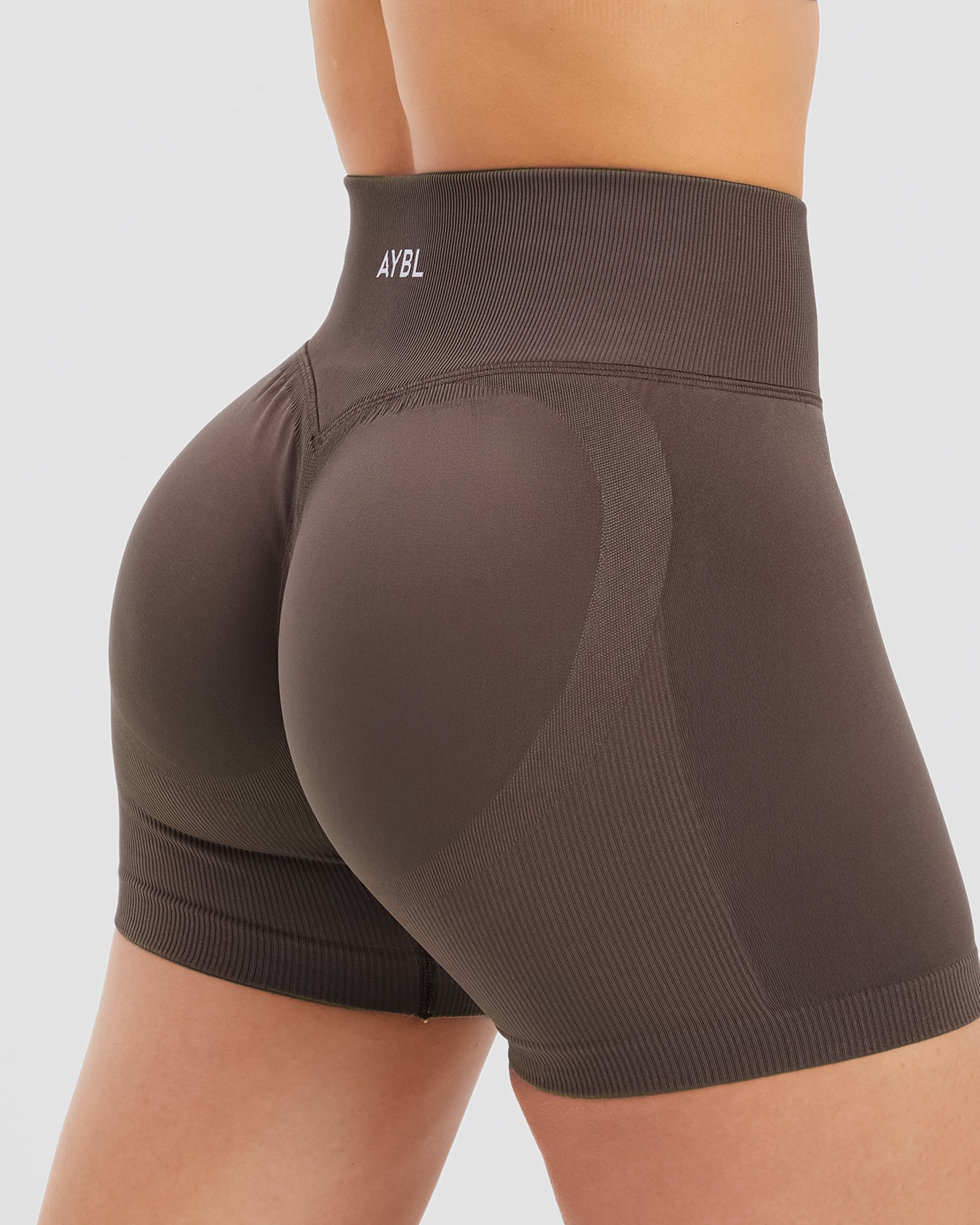 Adapt Seamless Shorts - Brown