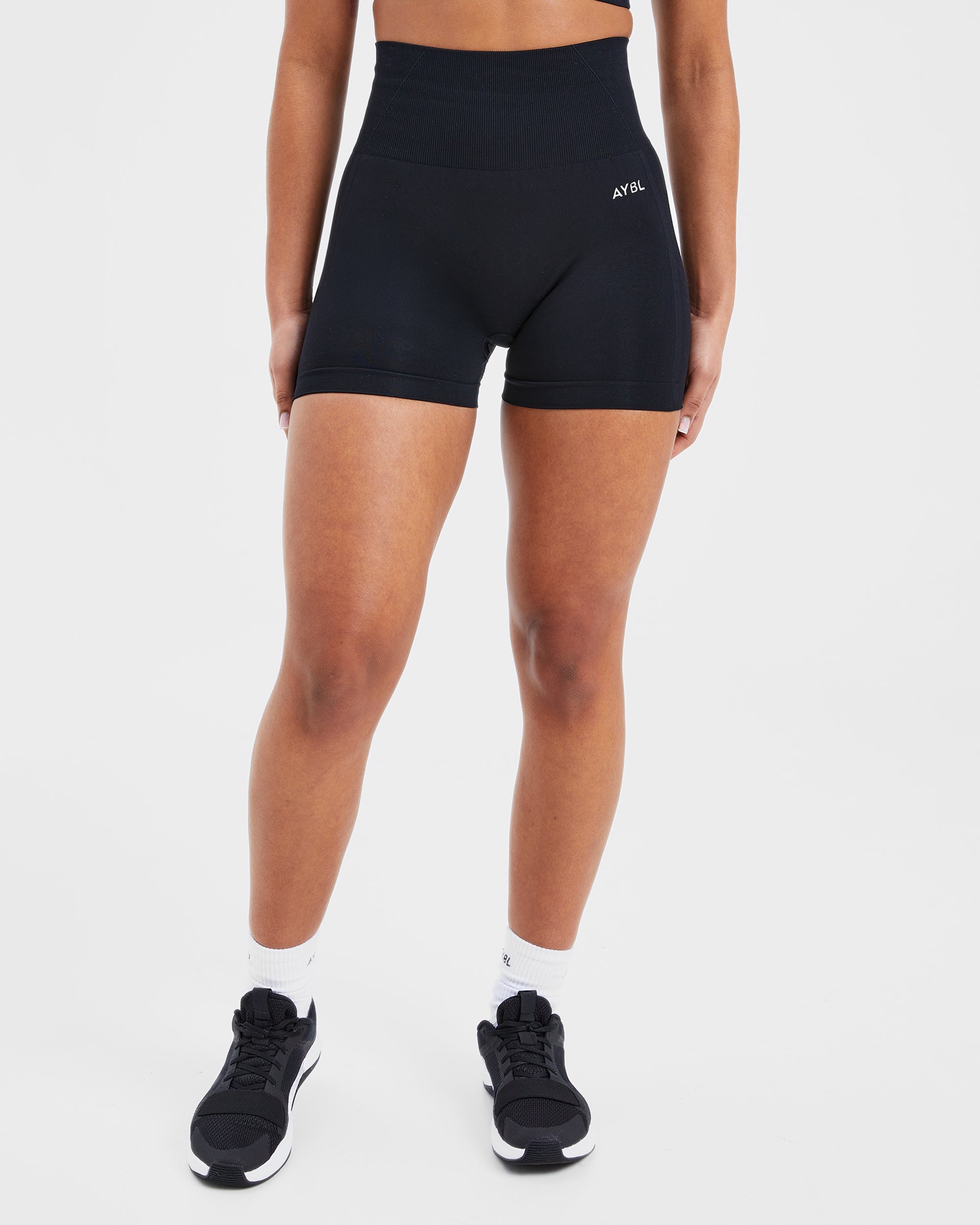 Empower Seamless Shorts - Black