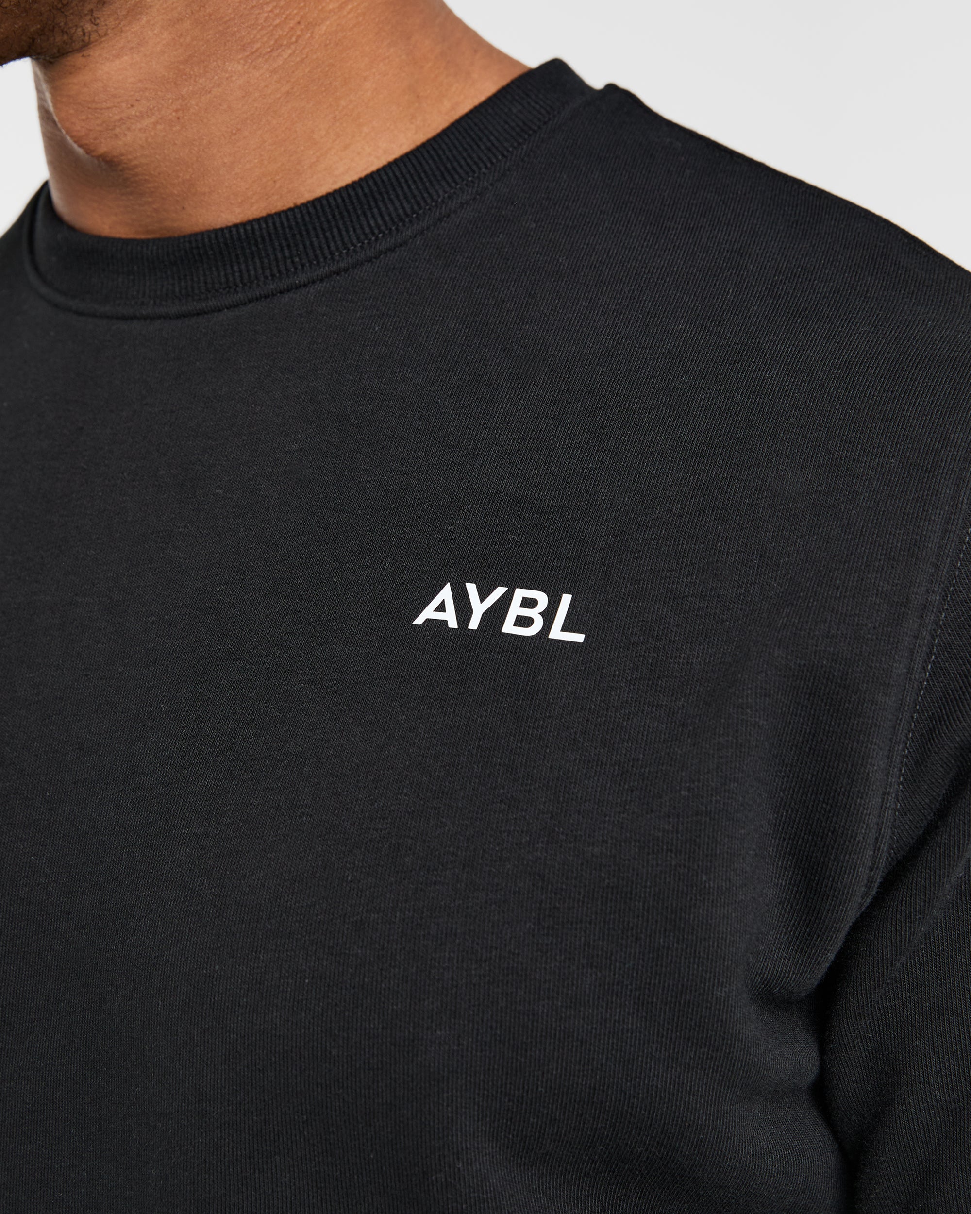 Essential Lightweight Sweater - Black