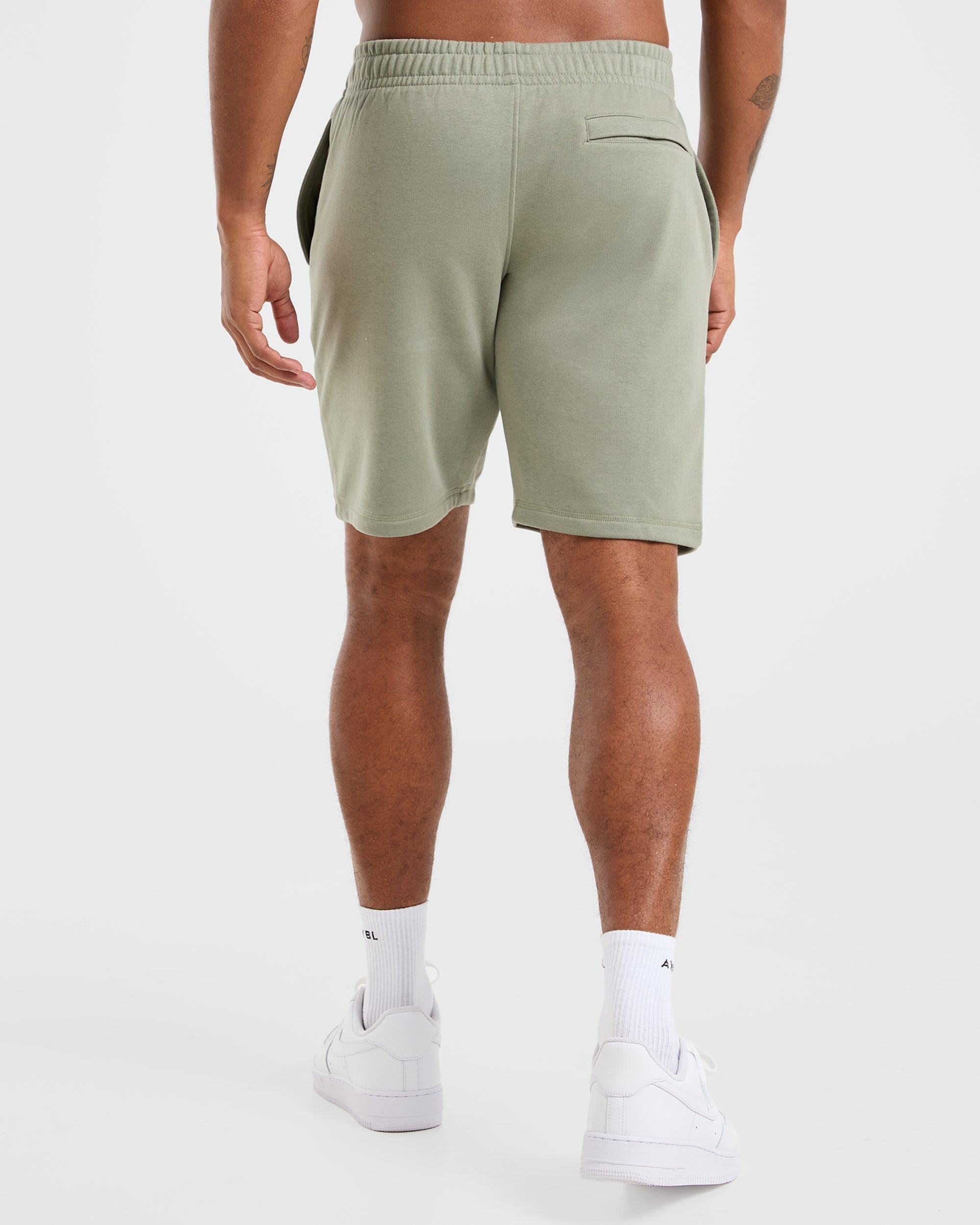 Essential Lightweight 7" Shorts - Washed Sage