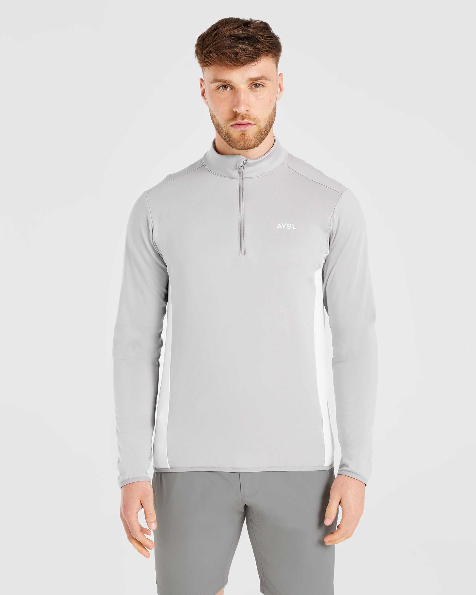 Performance 1/4 Zip Pullover - Grey