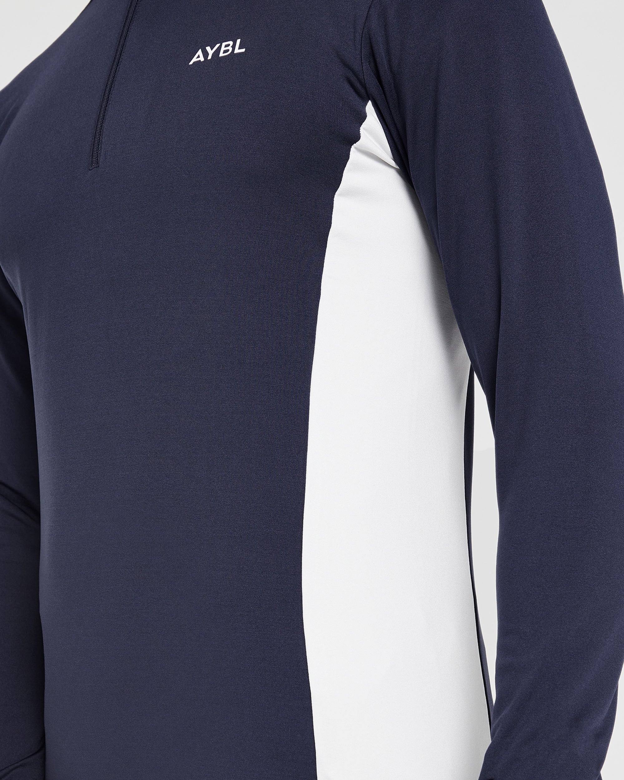 Performance 1/4 Zip Pullover - Navy