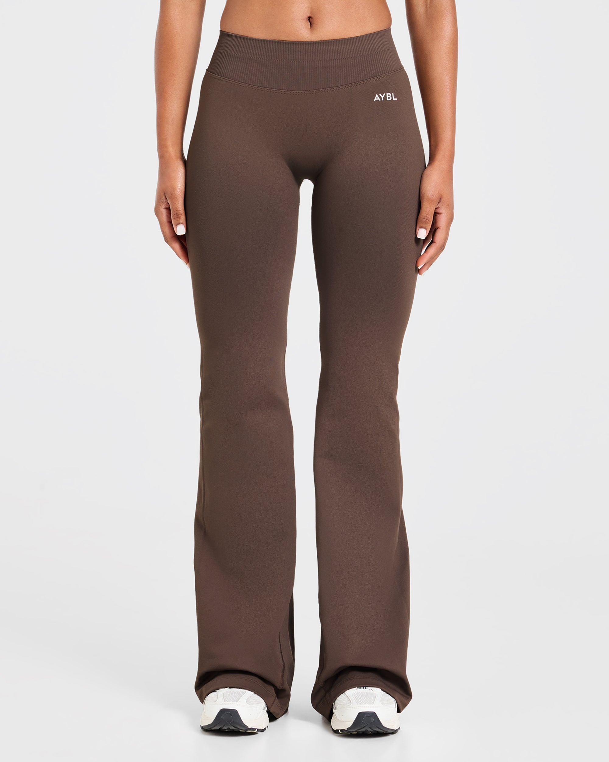 Enhance Seamless Flared Leggings - Brown
