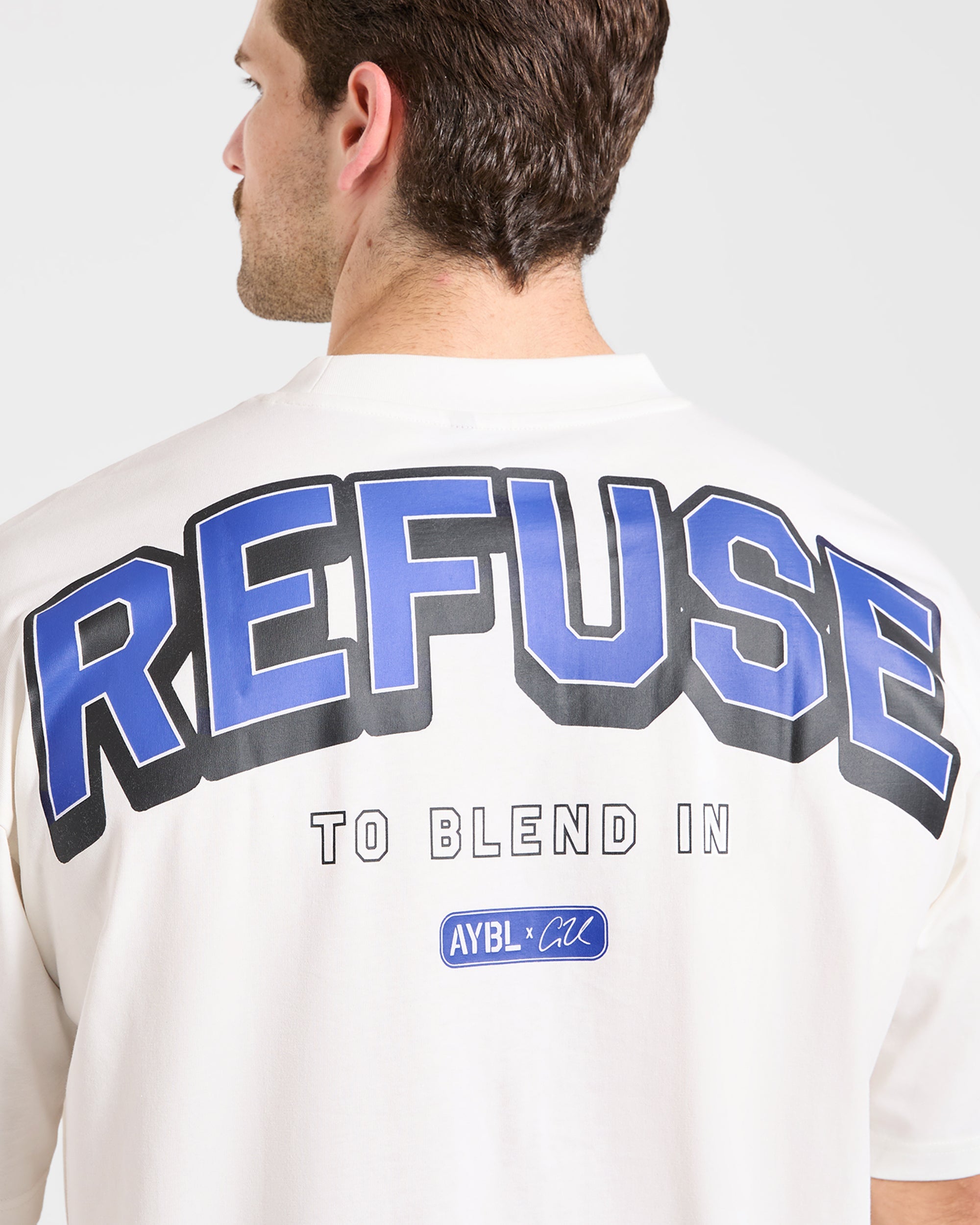 ギャルソンTシャツ Cam Kissel x Refuse to Blend in Oversized T Shirt - Off White
