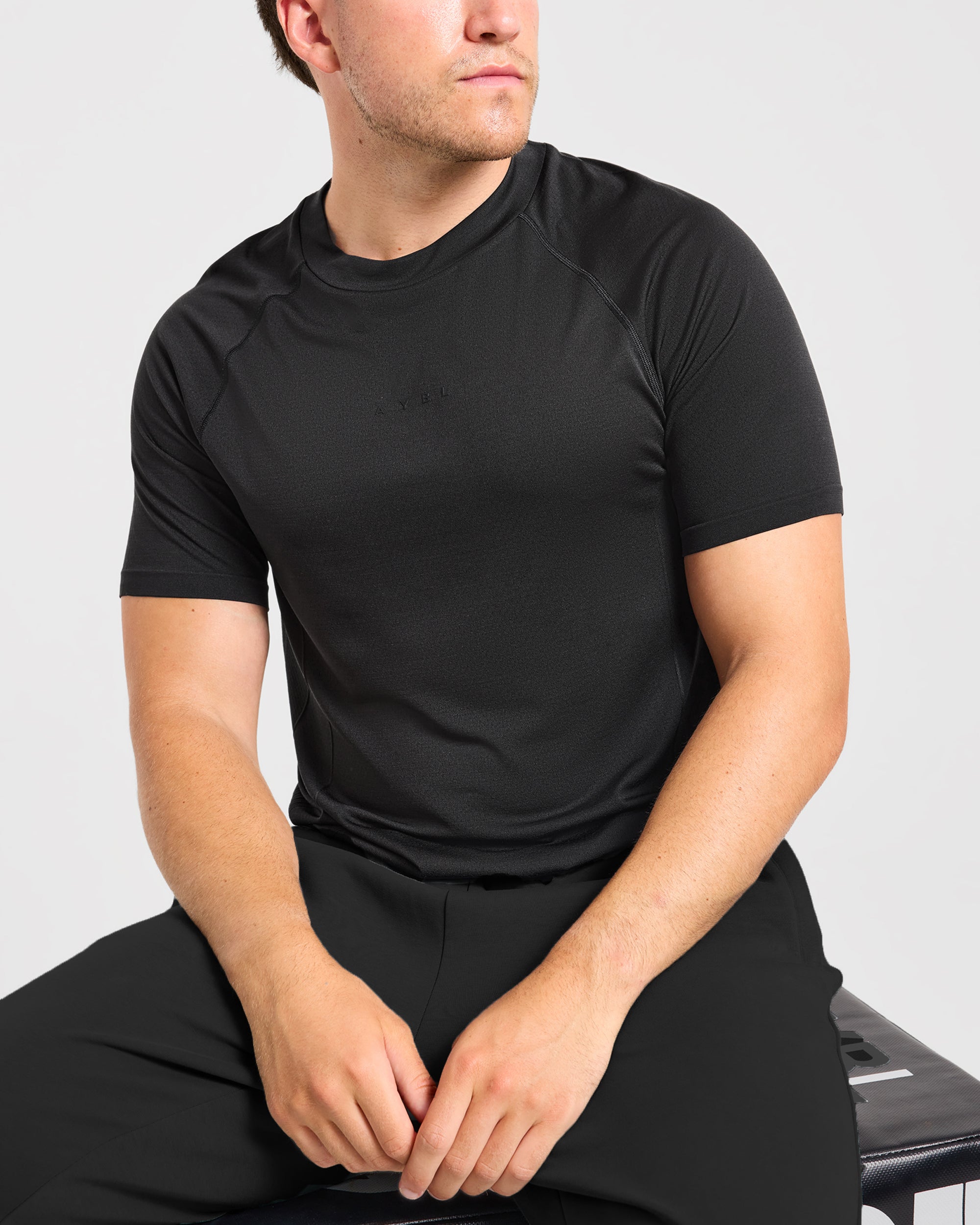 Reinforce Performance Seamless T Shirt - Black