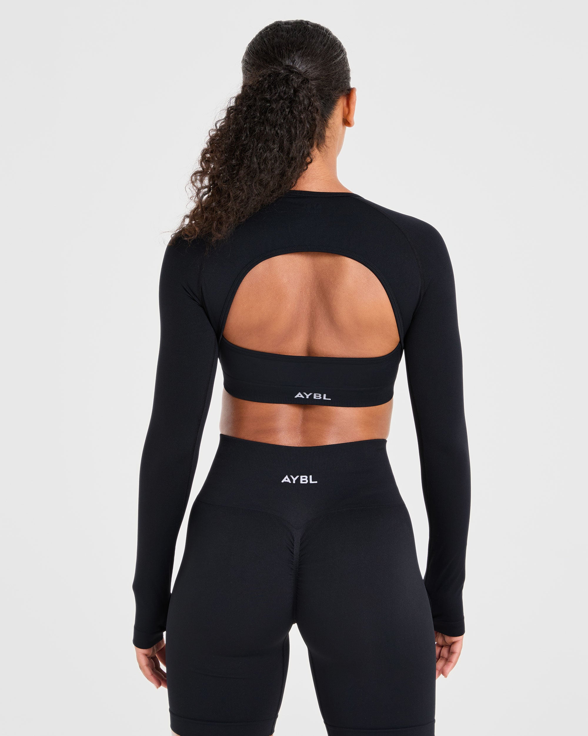 Power Seamless Long Sleeve Crop Top - Black