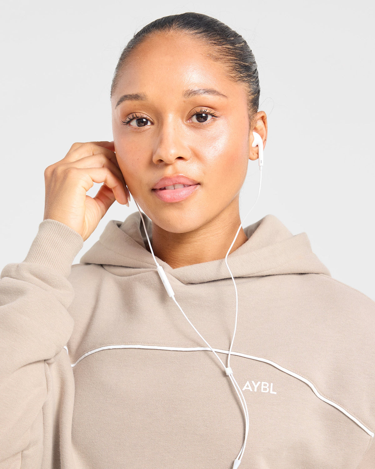 Form Hoodie - Mocha
