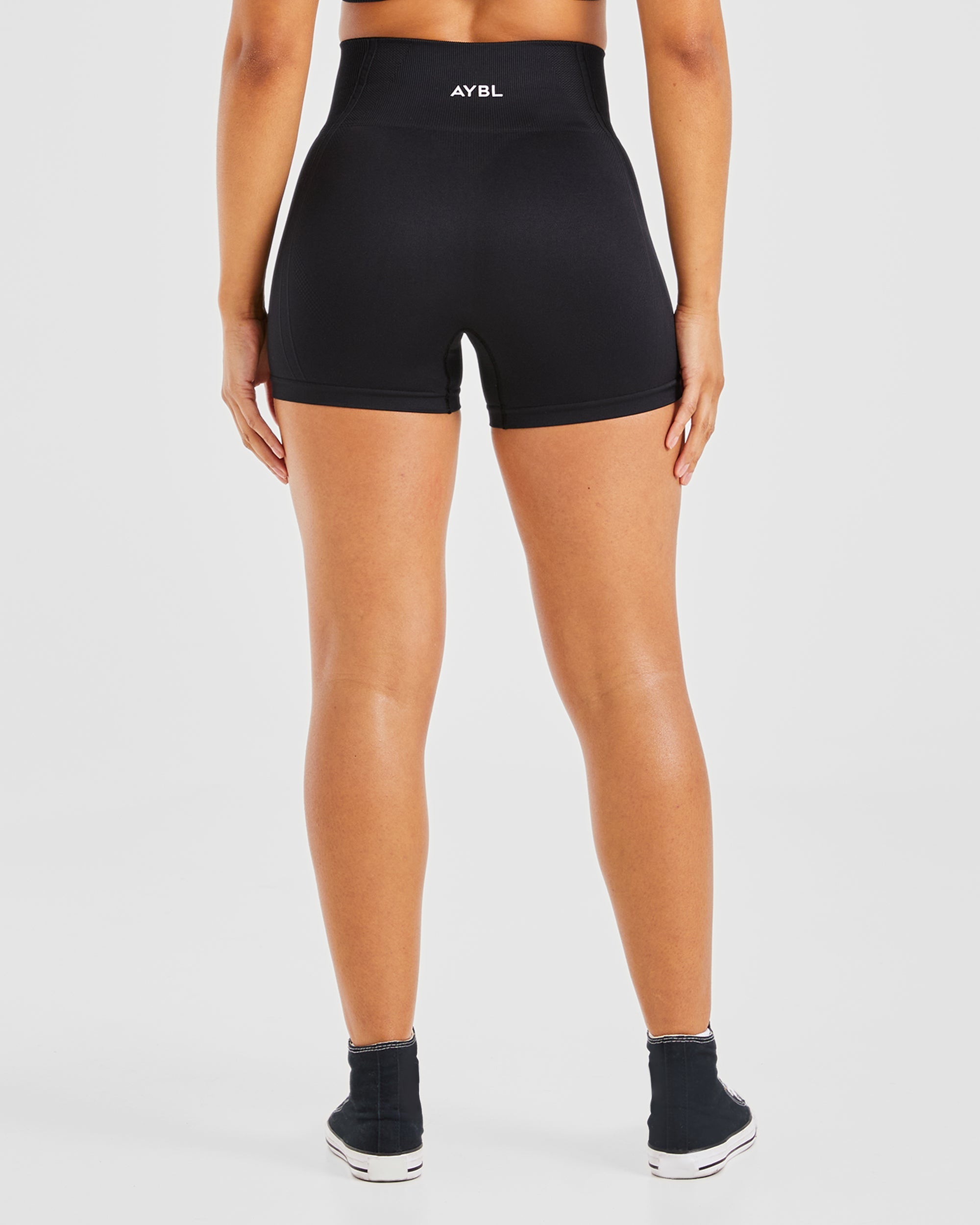 Balance V3 Seamless Shorts - Black