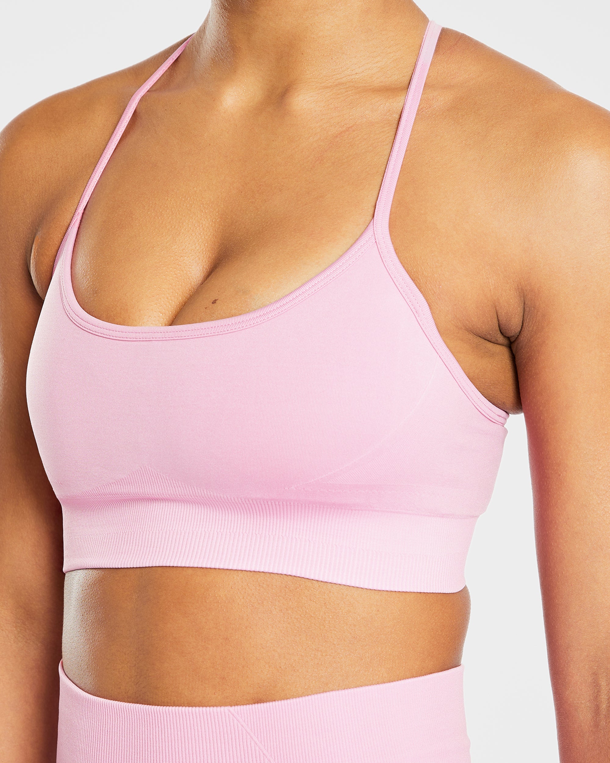 Empower Seamless Sports Bra - Baby Pink