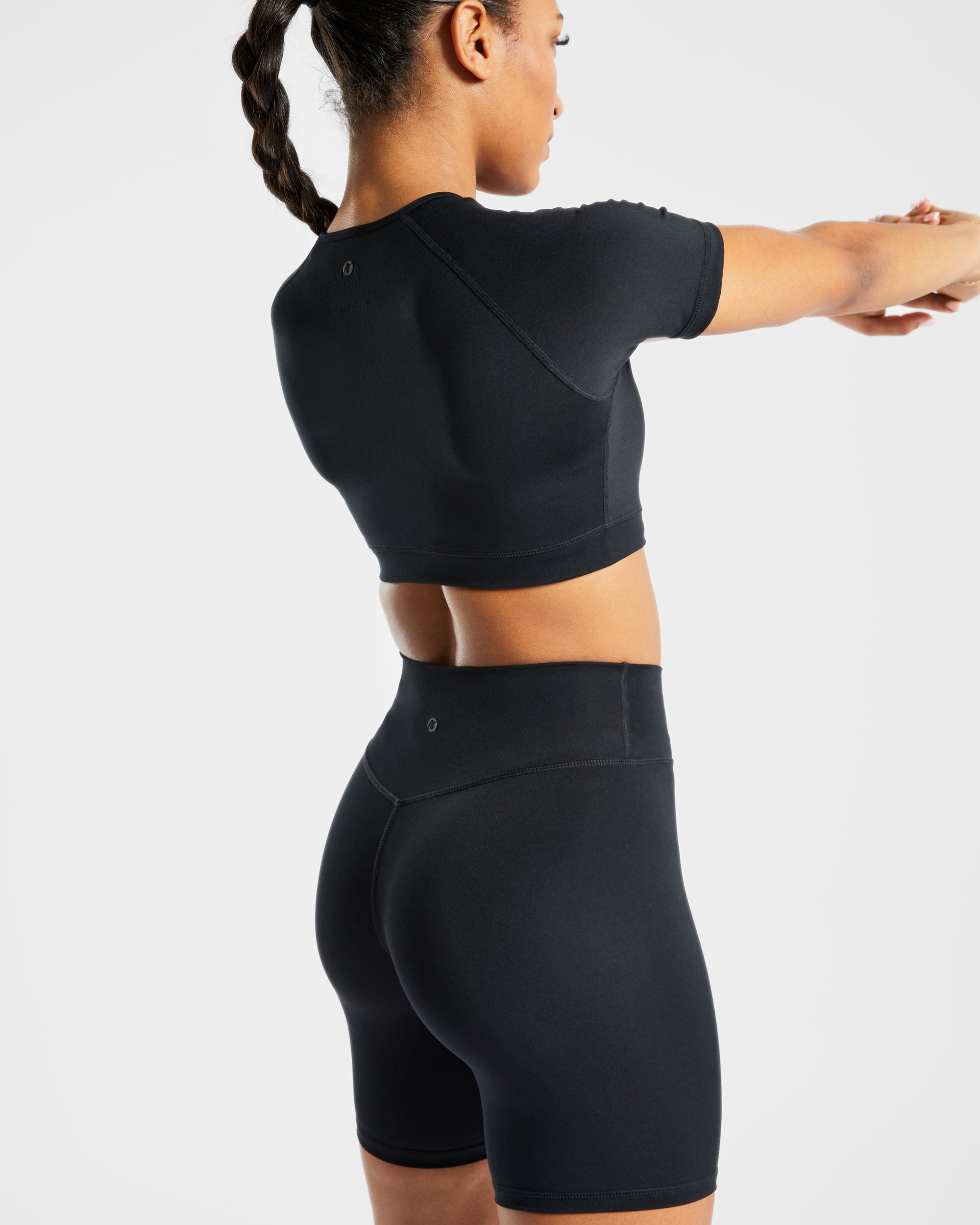 Staple Crop Top - Black