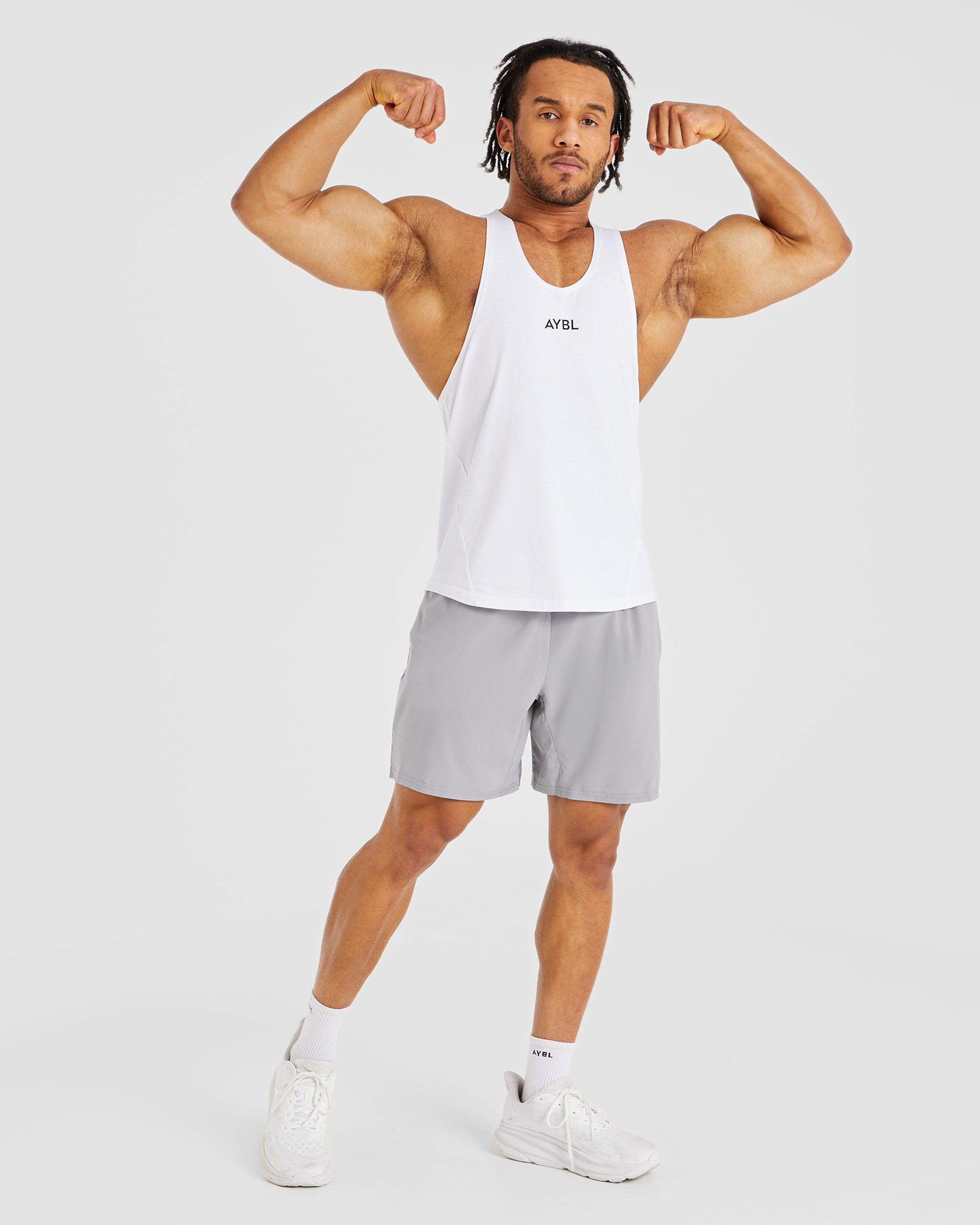 Essential Stringer - White